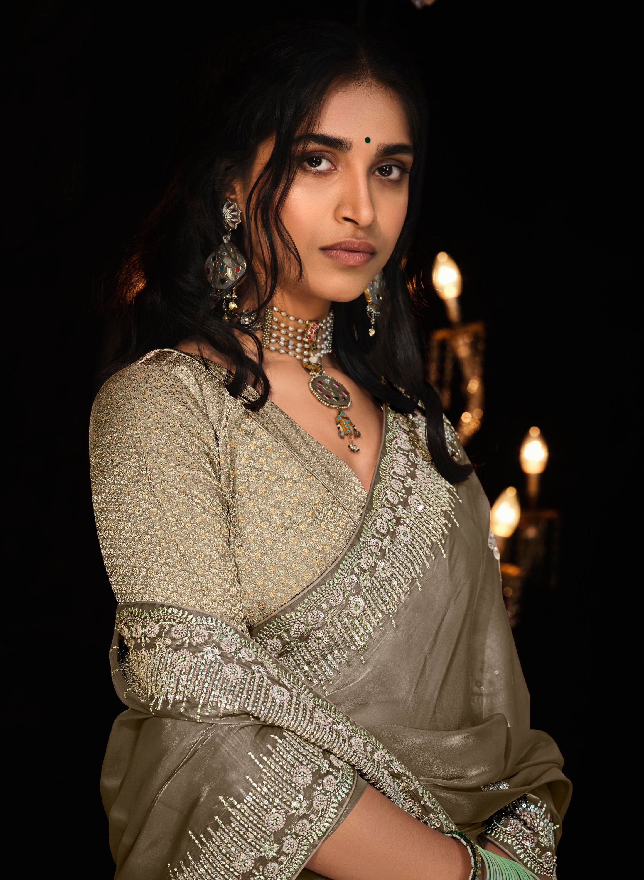 Mellow Tissue Silk Saree With  Heavy Thread and Zari Embroidered Work