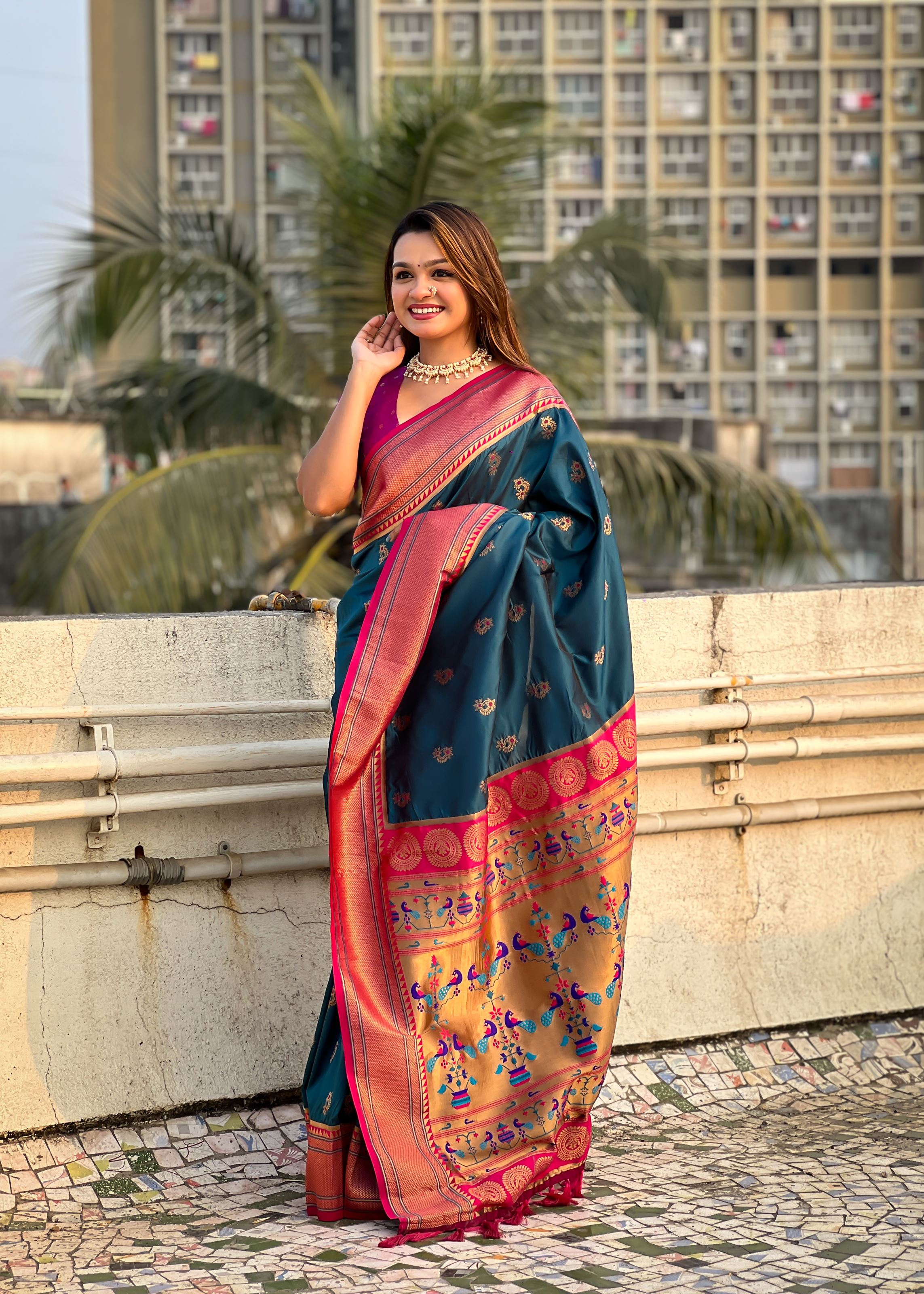 Metalic Blue Silk Blend Paithani Saree With Woven Work