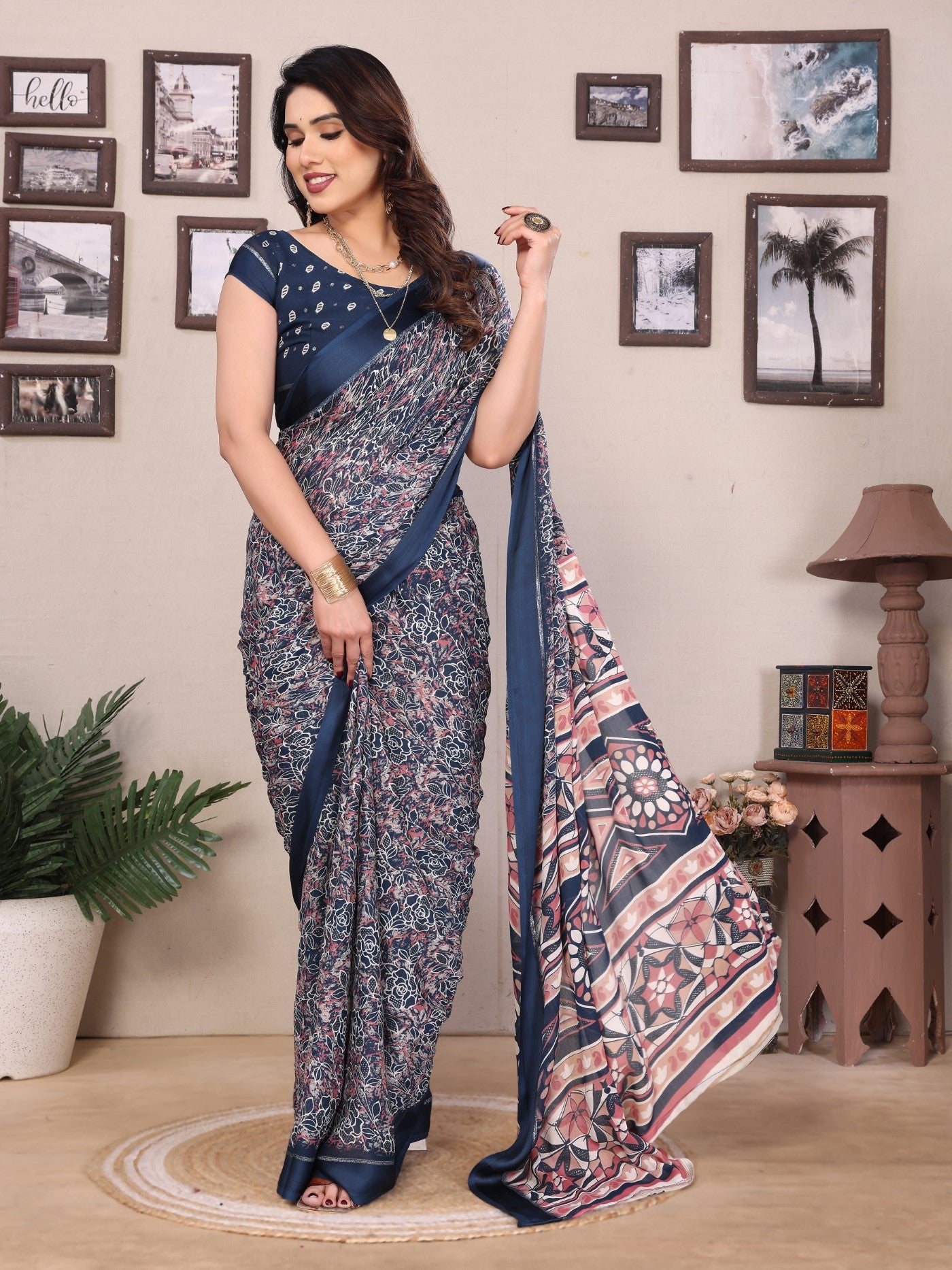 Morpich Bright Printed Saree With Zari Work