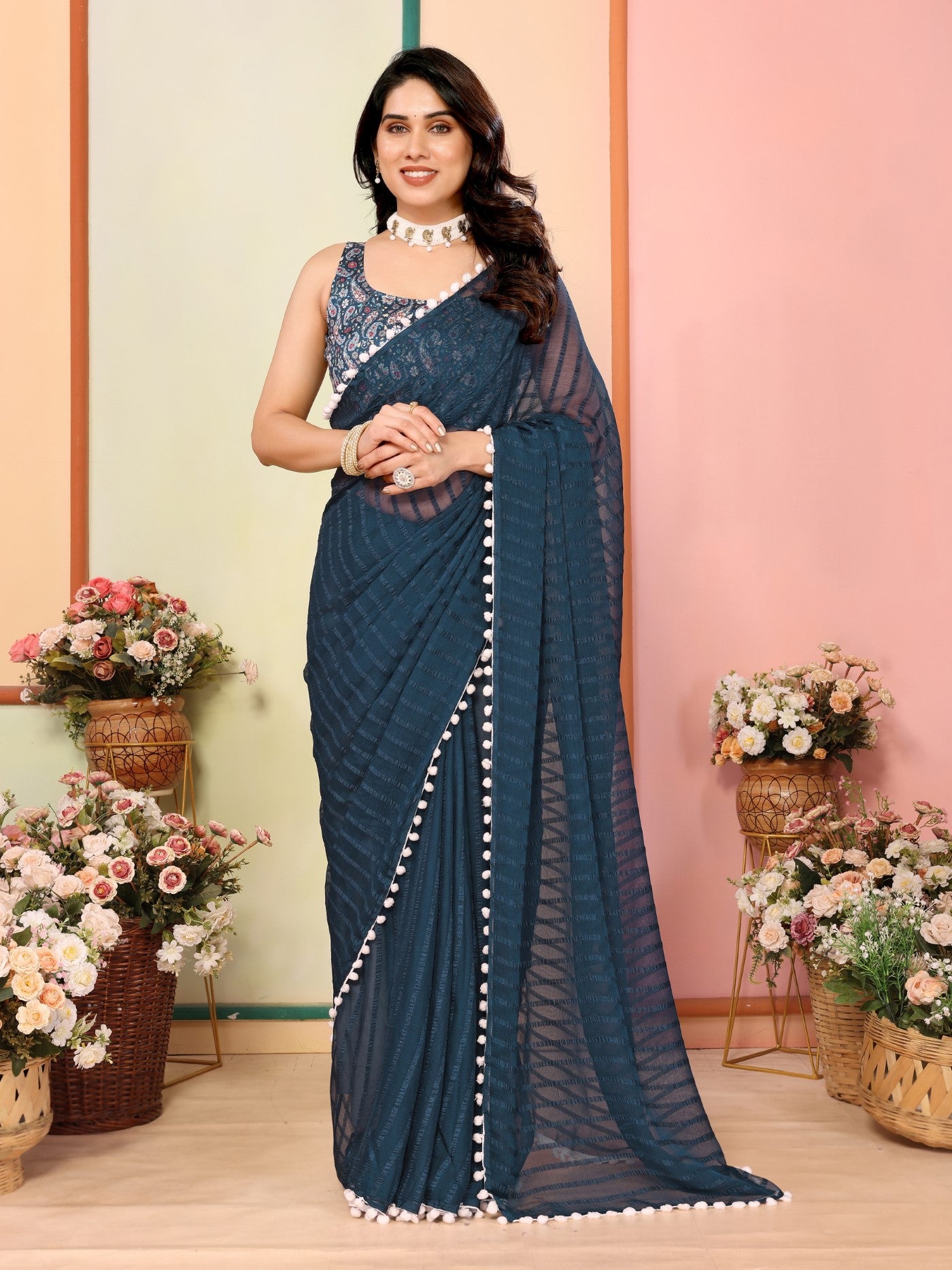 Morpich Georgette Patta Saree With Plain Saree With Digital Print Blouse
