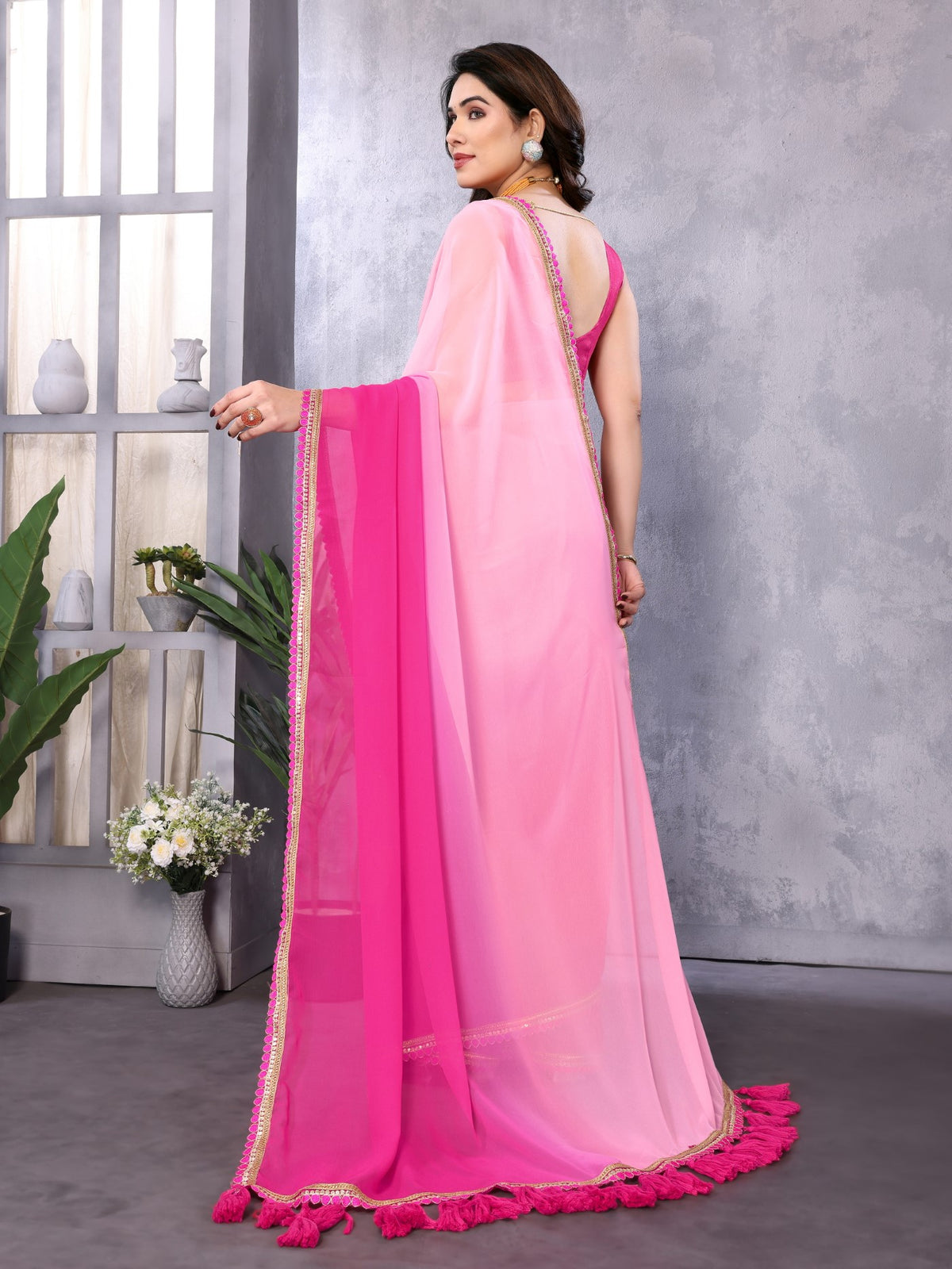 Multi Georgette Saree With Padding Saree With Embroidery Work Lace