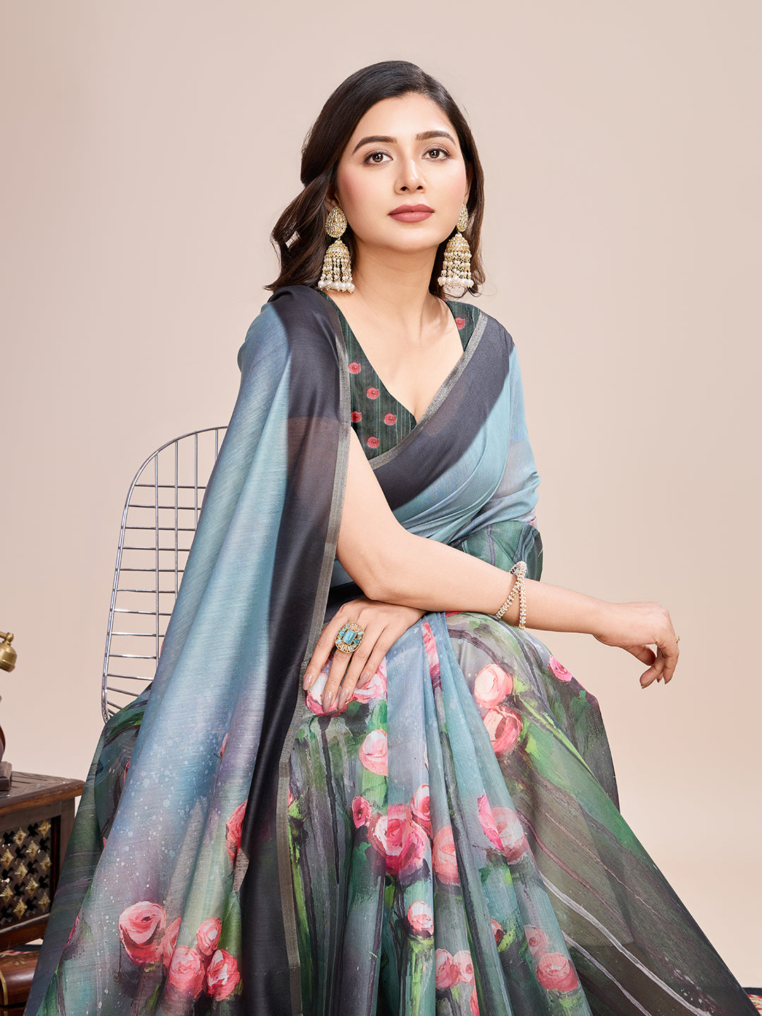 Multicolor Designer Printed Linen Fabric Partywear Saree For Trendy Designer Looks