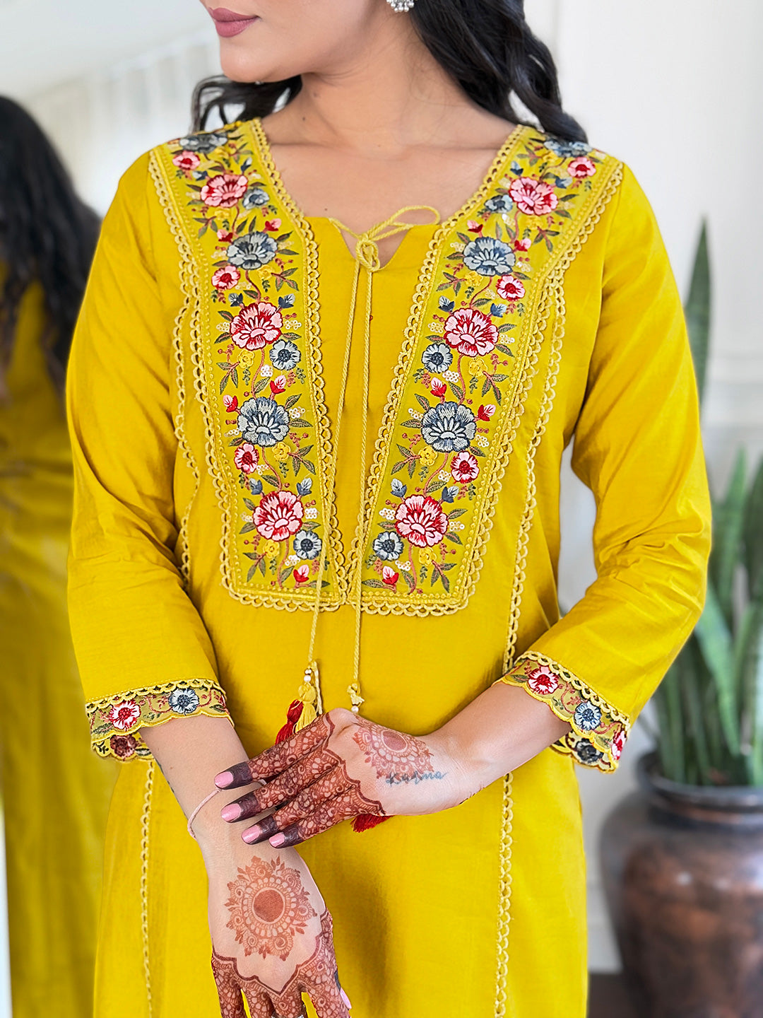 Mustard Bsy Viscose Elegant Kurta Pant Set With Thread Work