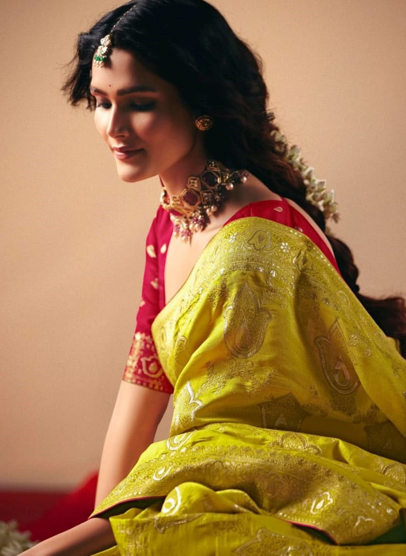 Mustard Saree With  Jacquard Woven Work