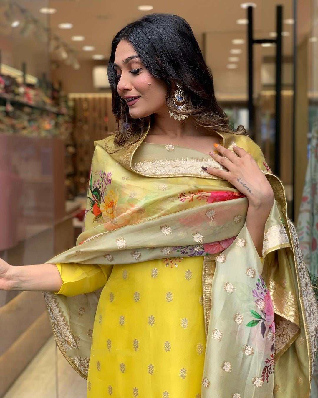 Mustard Viscose Organza Jacquard Kurta Pant With Jacquard Woven Thread Embroidery Work With Printed Dupatta