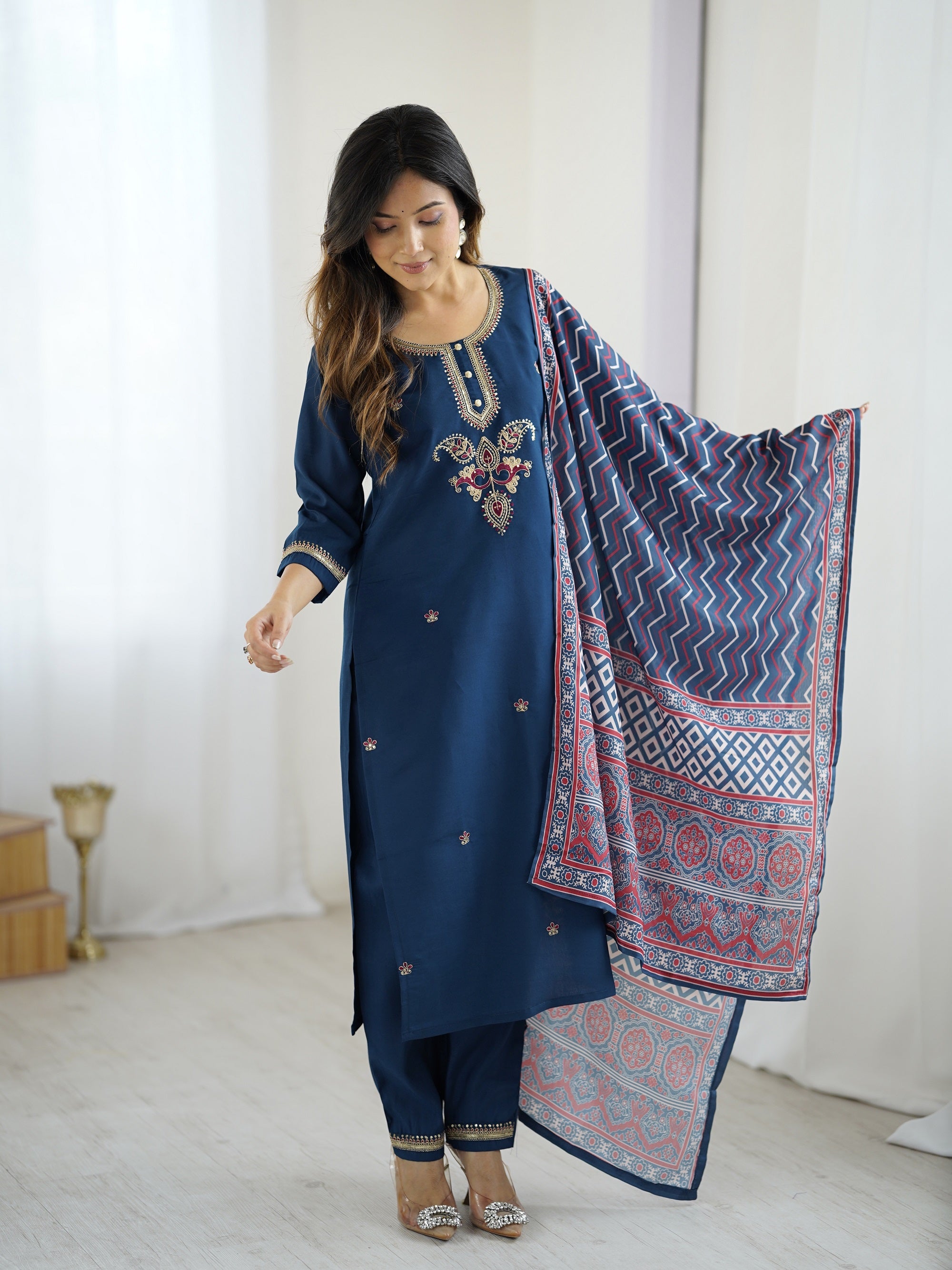 Navy Blue Chanderi Silk Kurta Pant Set With Heavy Thread Embroidered Work With Printed Dupatta