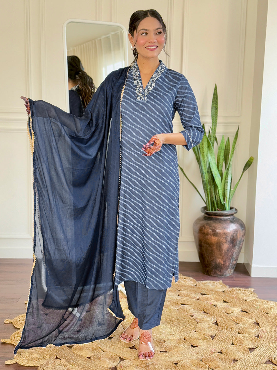 Navy Blue Muslin Elegant Kurta Pant Set With Embroidery Work