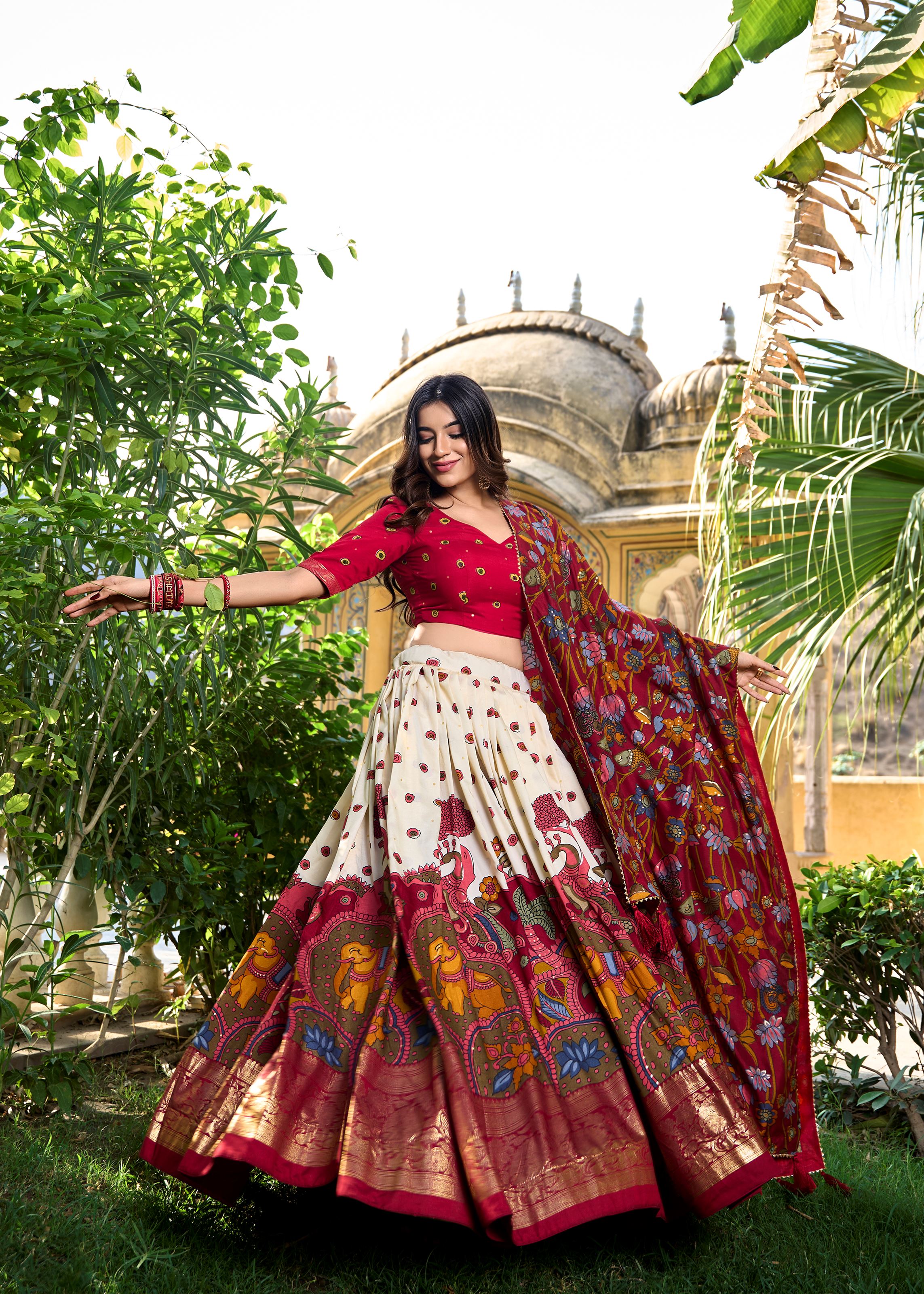 Off-White Elegance -Tussar Silk Kalamkari Print Lehenga with Foil Work Finish