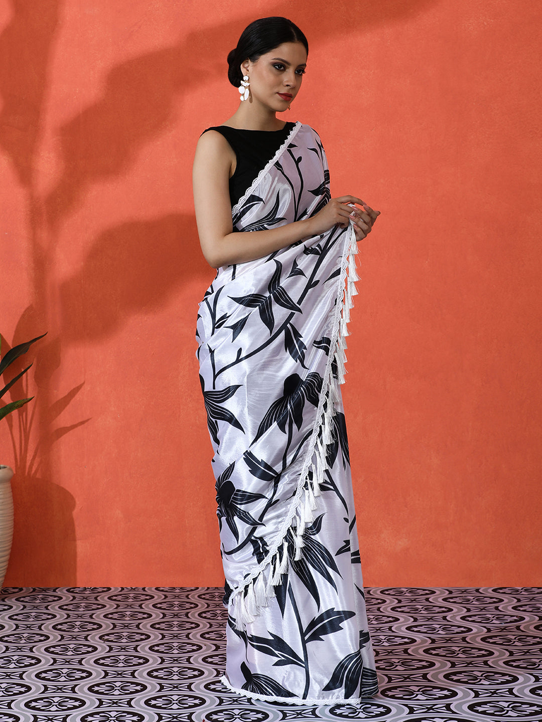 Off White Chinon Saree With Beautiful Digital Print For Ceremonial Wear