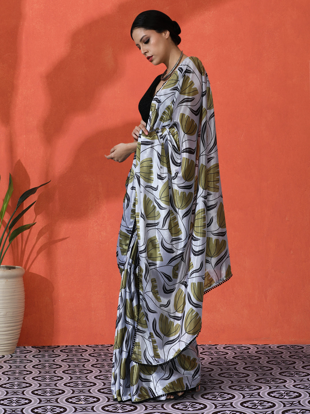 Off White Chinon Saree With Beautiful Digital Print For Ceremonial Wear