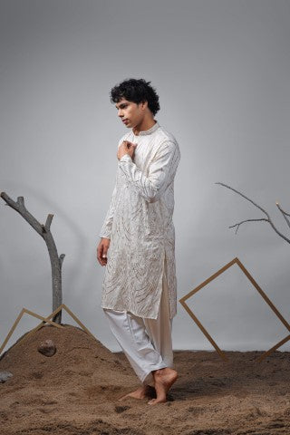 Off White Designer Embroidered Viscose Stylish Kurta Pajama