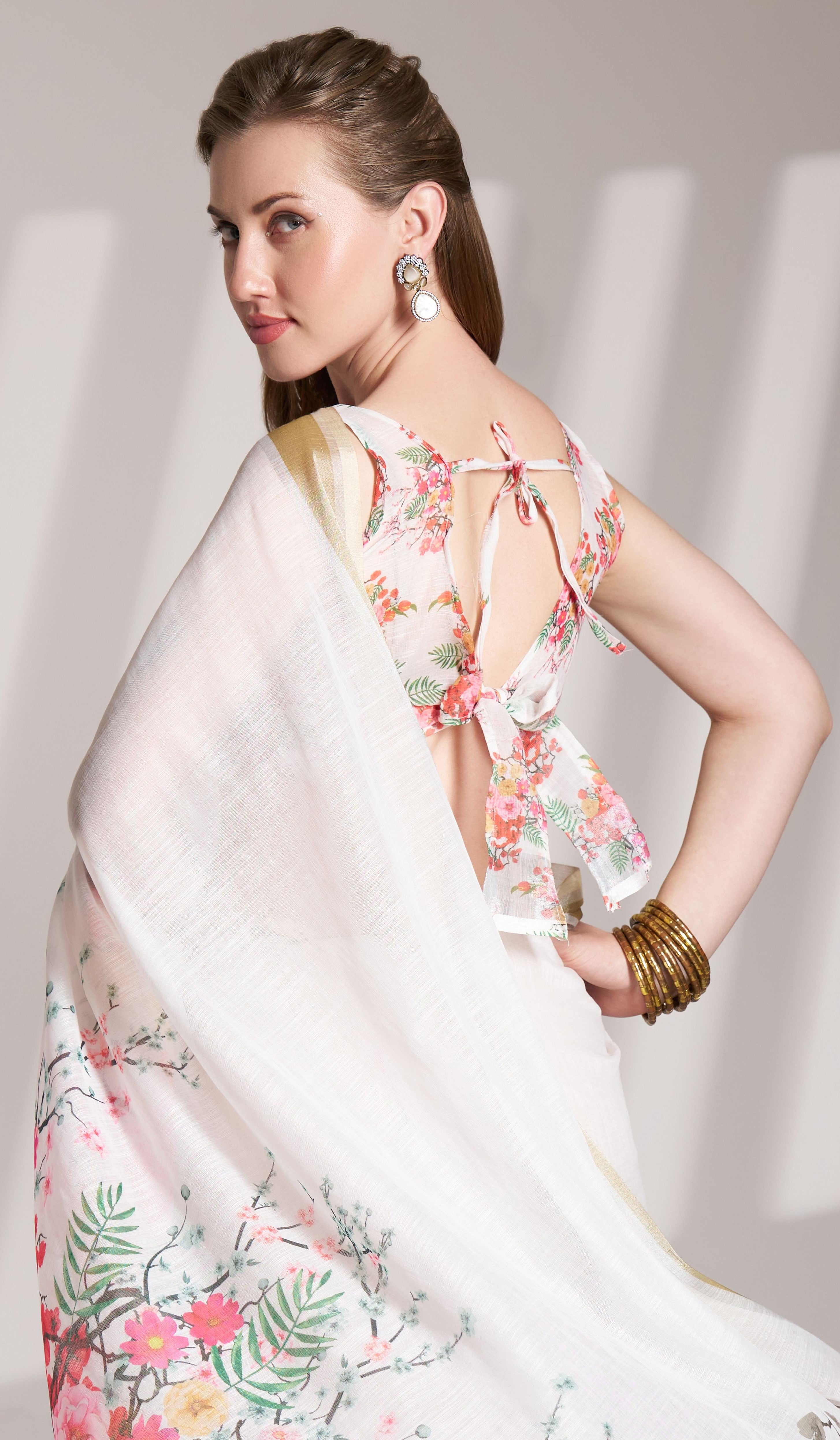 Off White Glamorous Partywear Linen Bollywood Saree