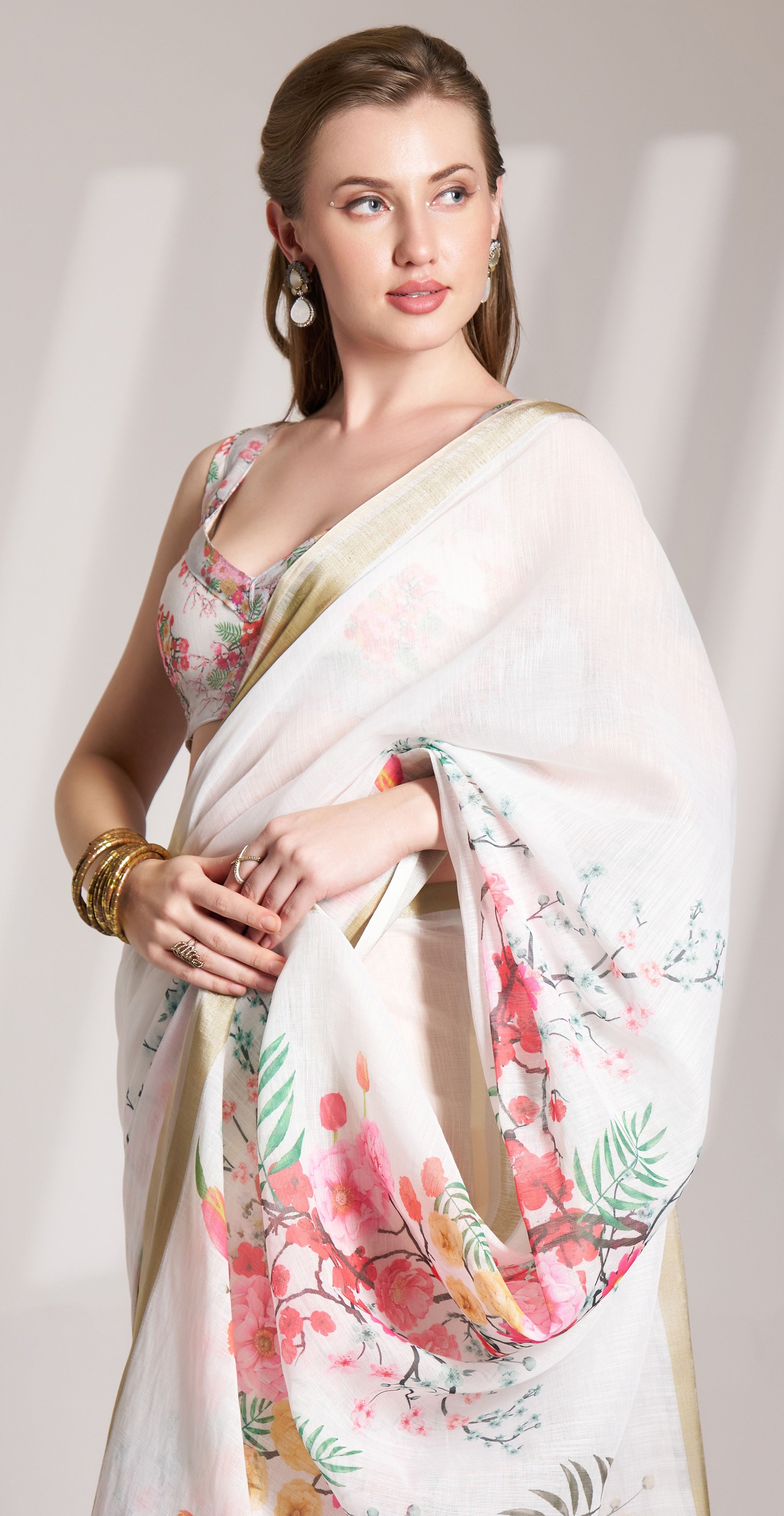 Off White Glamorous Partywear Linen Bollywood Saree