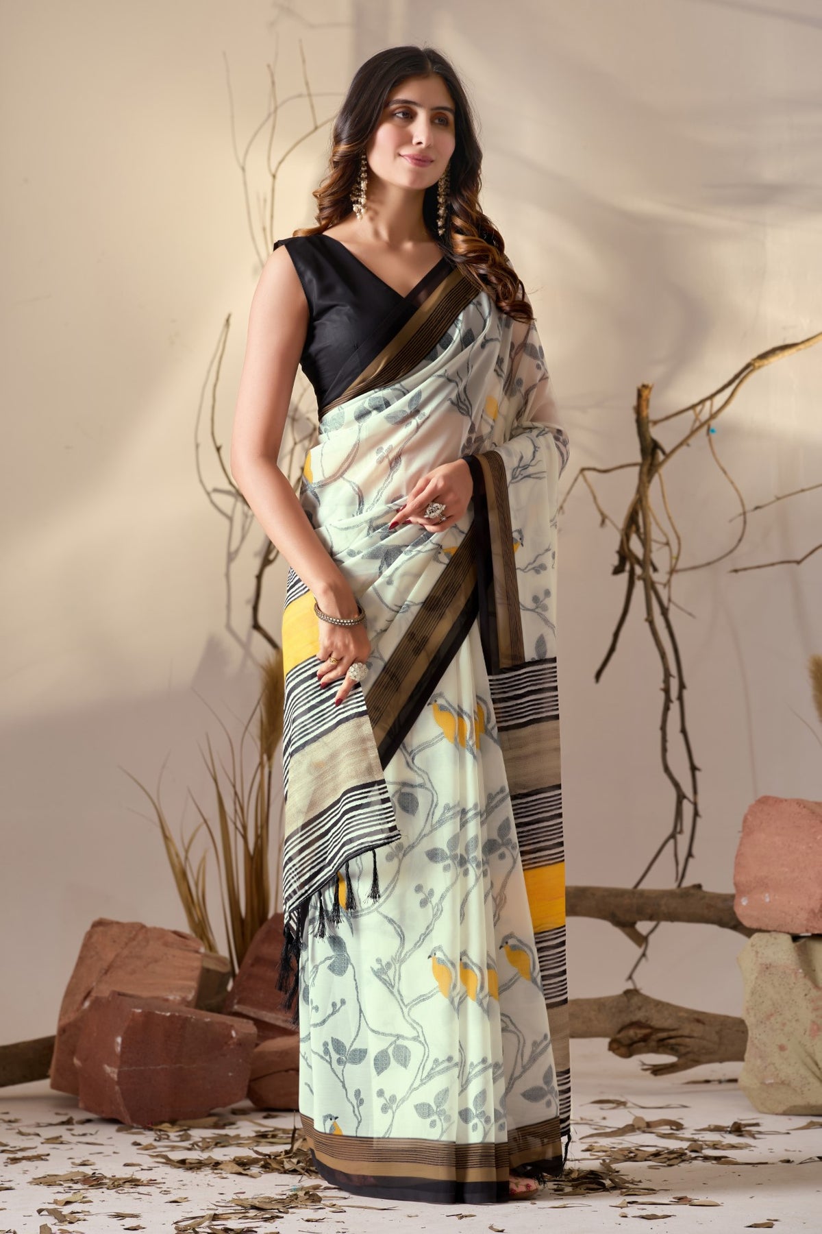 Off White Soft Georgette Saree With Digital Printed Elegant Designer Saree