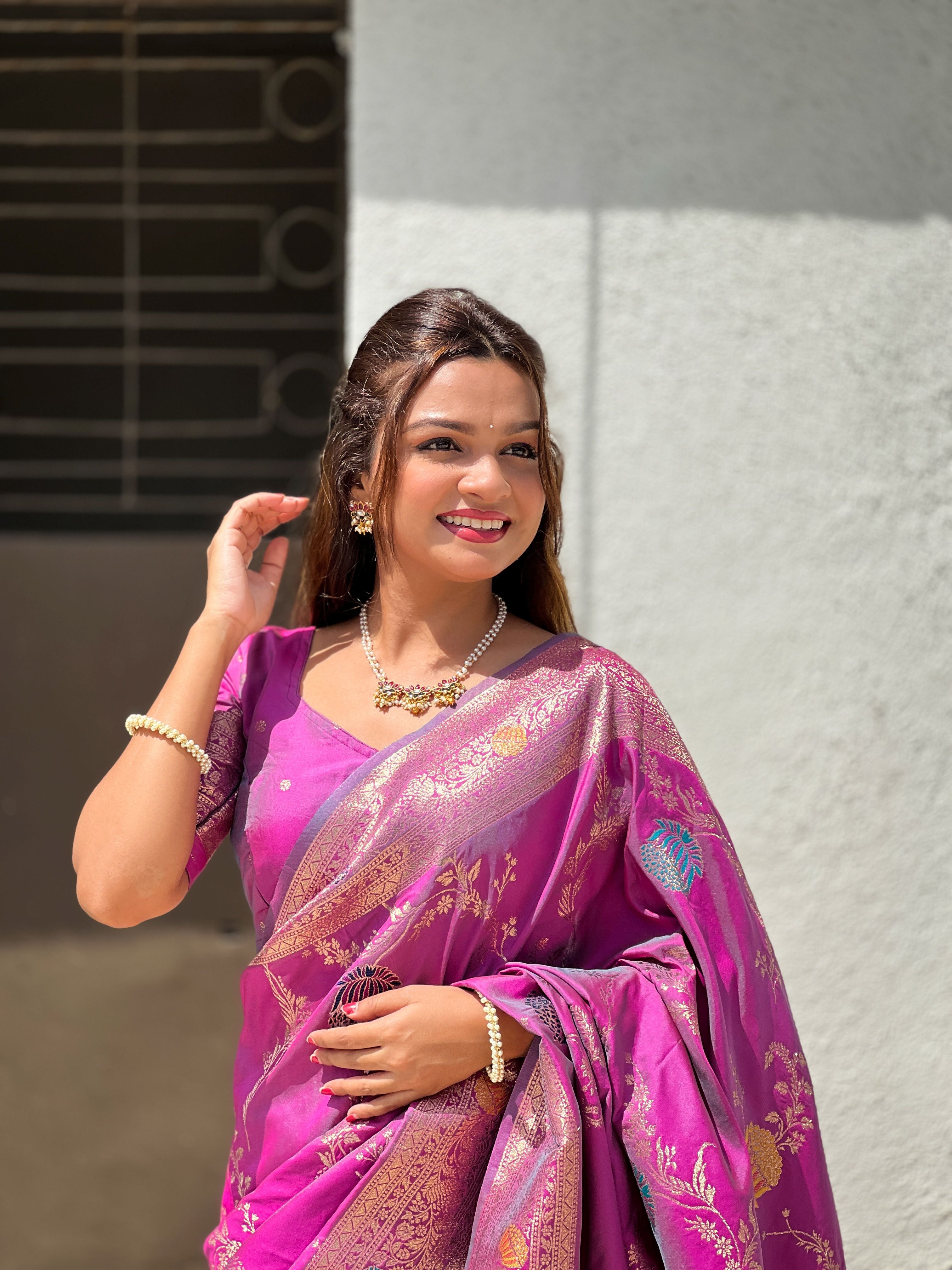 Onion Beautiful Banarasi Silk Woven Meenakari Designer Graceful Ethnic Saree