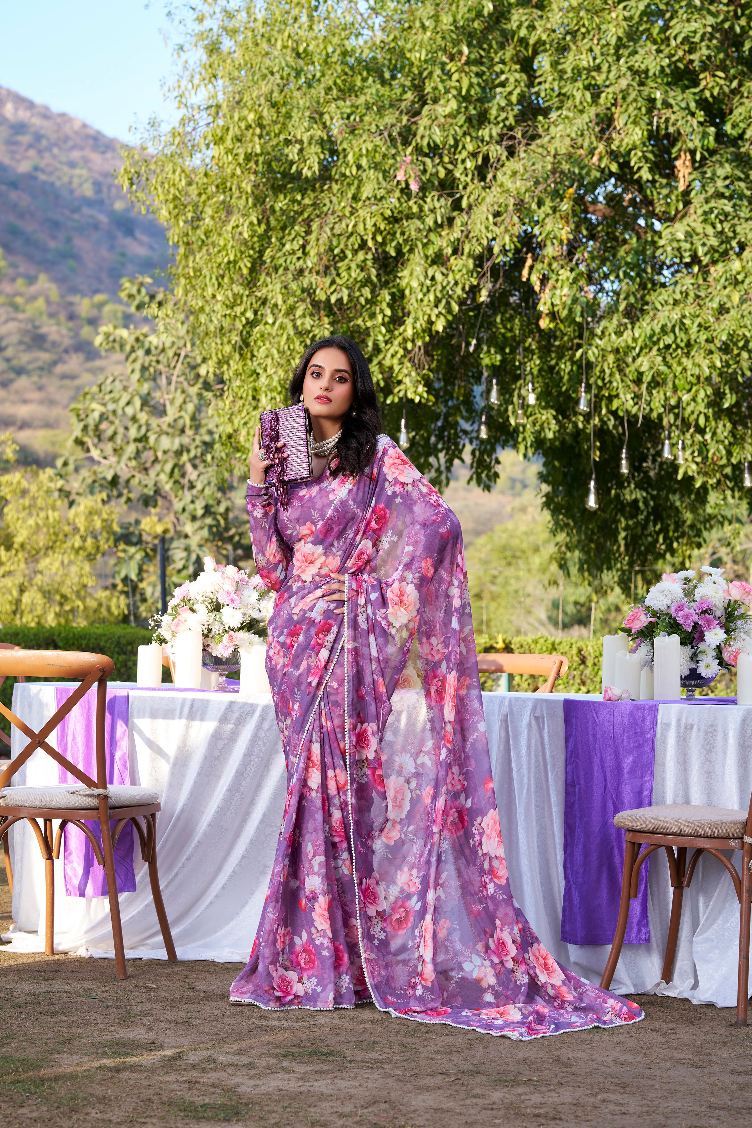 Onion Weightless Marble Print Saree with Pearl Lace Border
