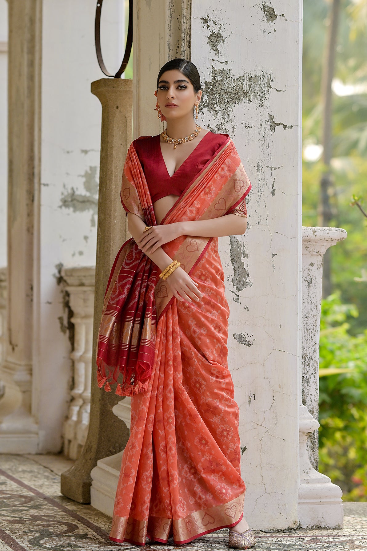 Orange Raw Silk Saree with Ikkat Design and Contrast Pallu