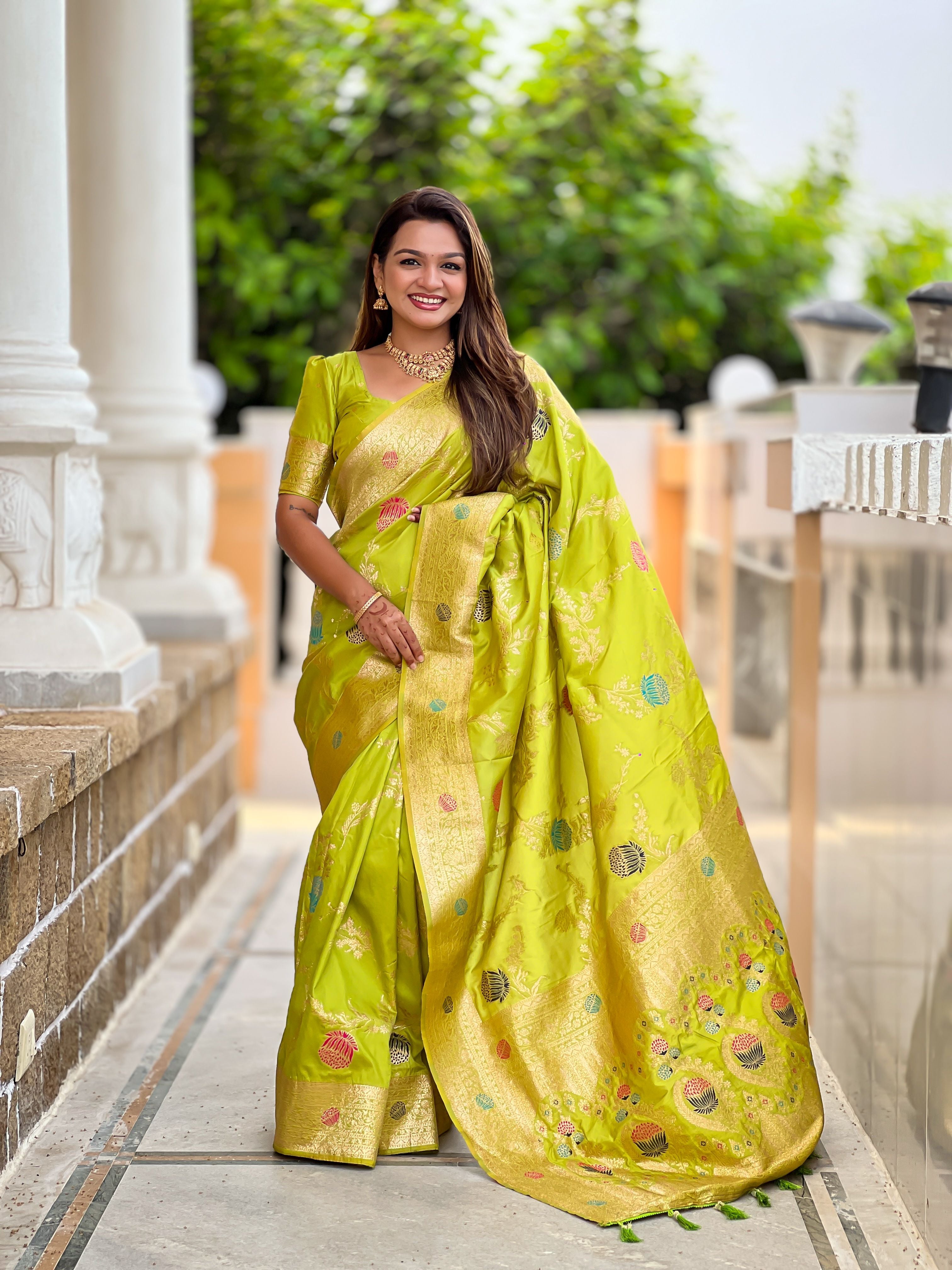 Parrot Green Beautiful Banarasi Silk Woven Meenakari Designer Graceful Ethnic Saree