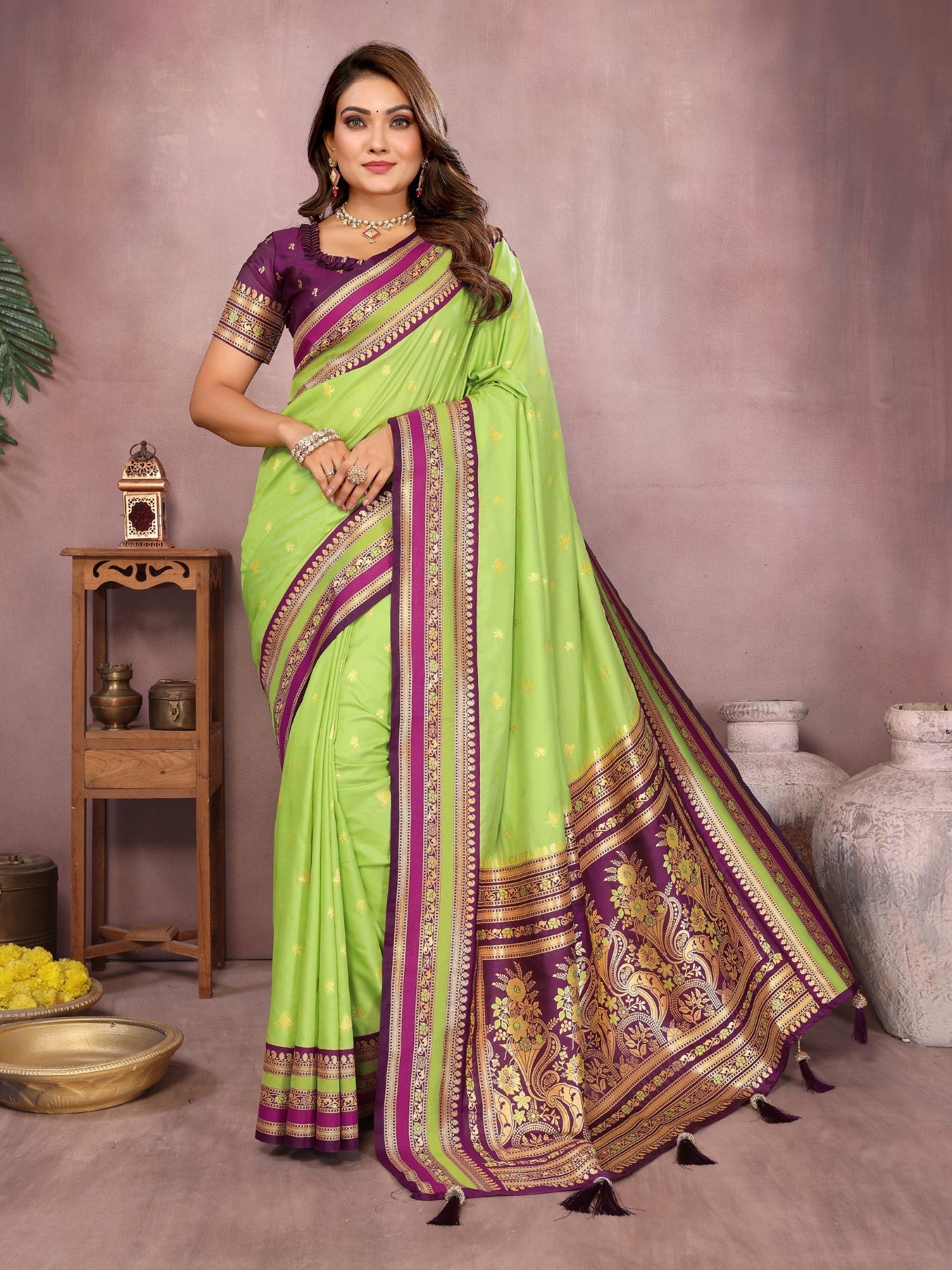 Parrot Green Kalamkari Silk Saree With Traditional Weaving