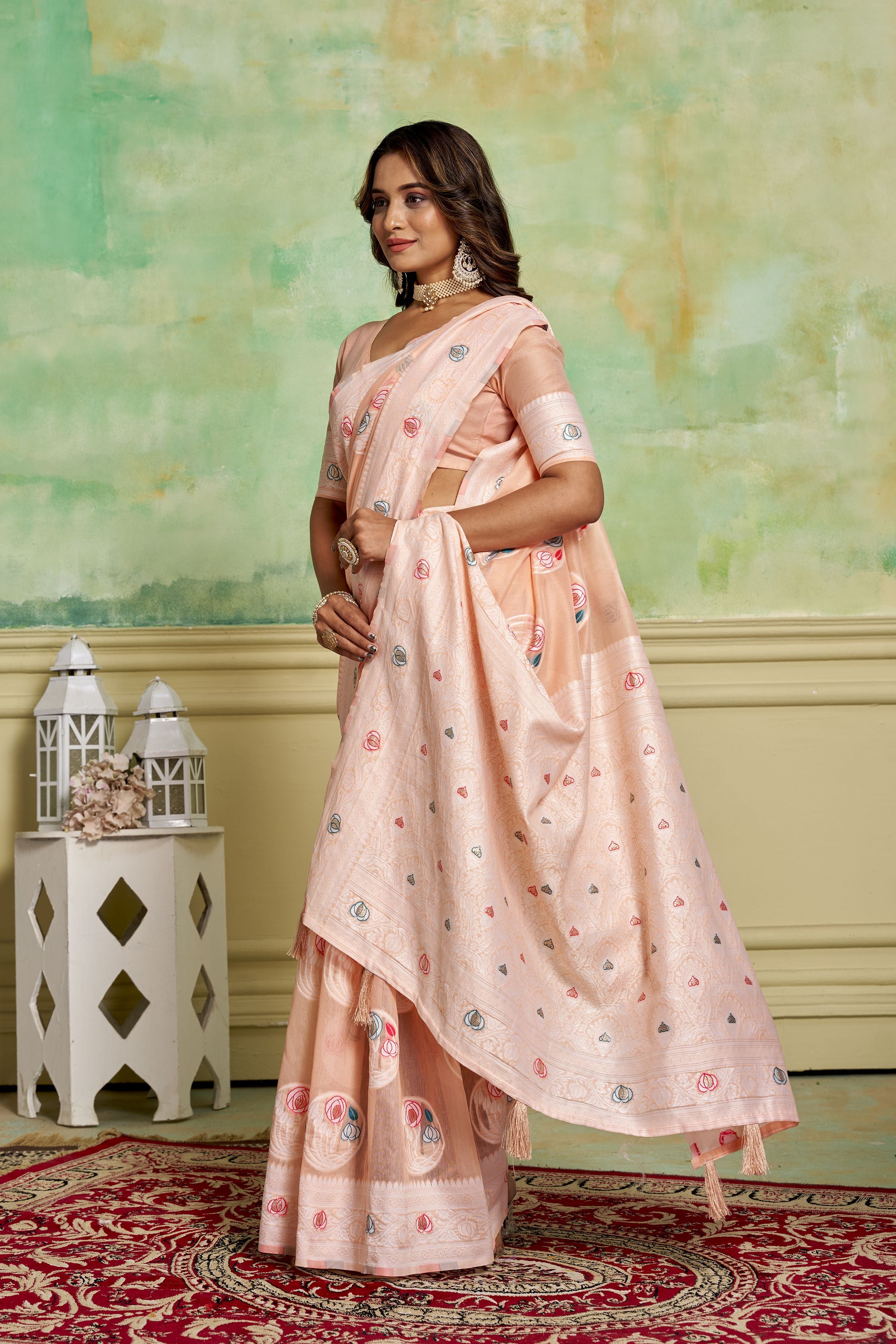 Peach Rich And Elegant Woven Designer Cotton Fabric Saree