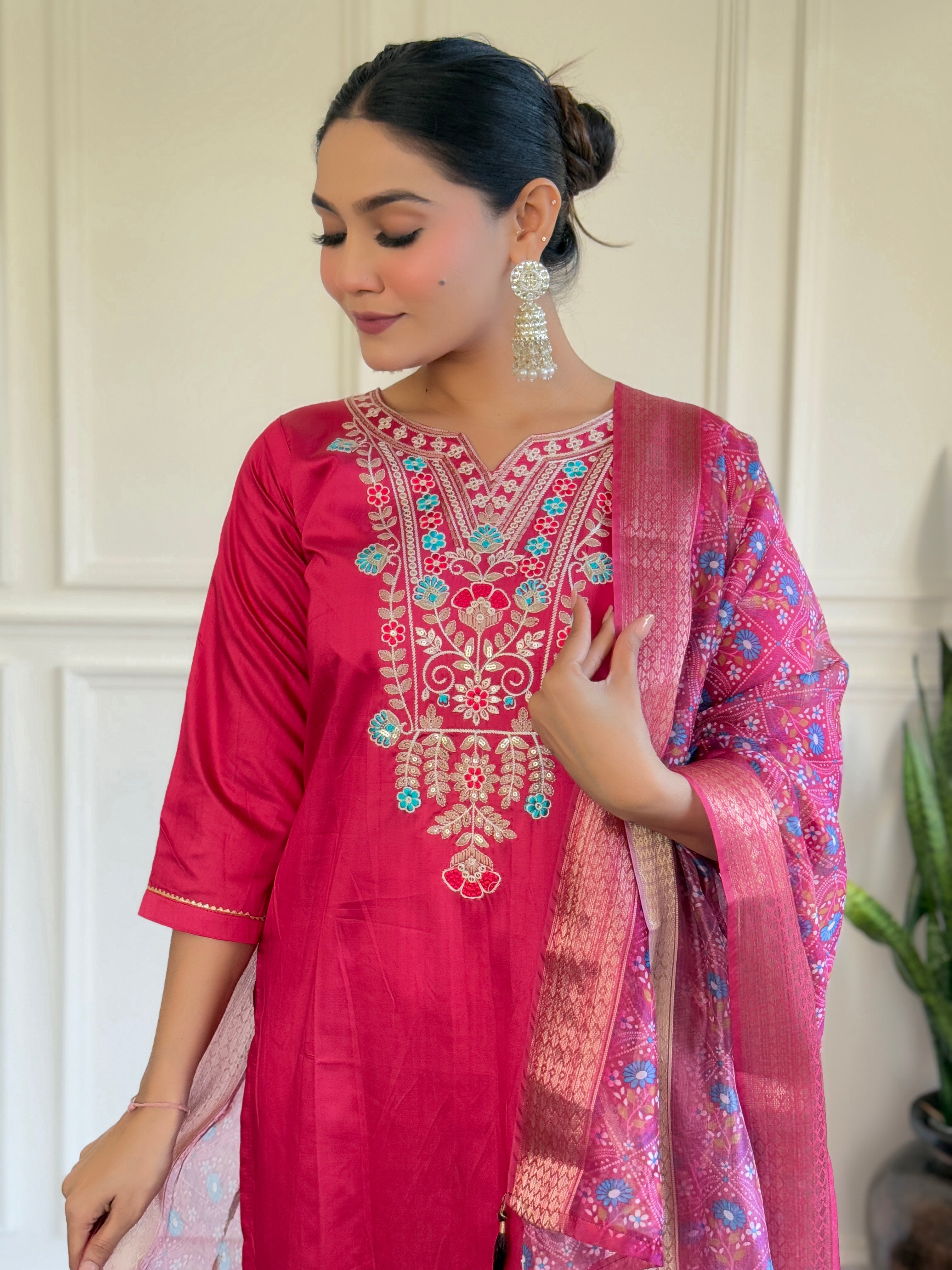 Pink Chanderi Kurta Pant With Heavy Thread Embroidery