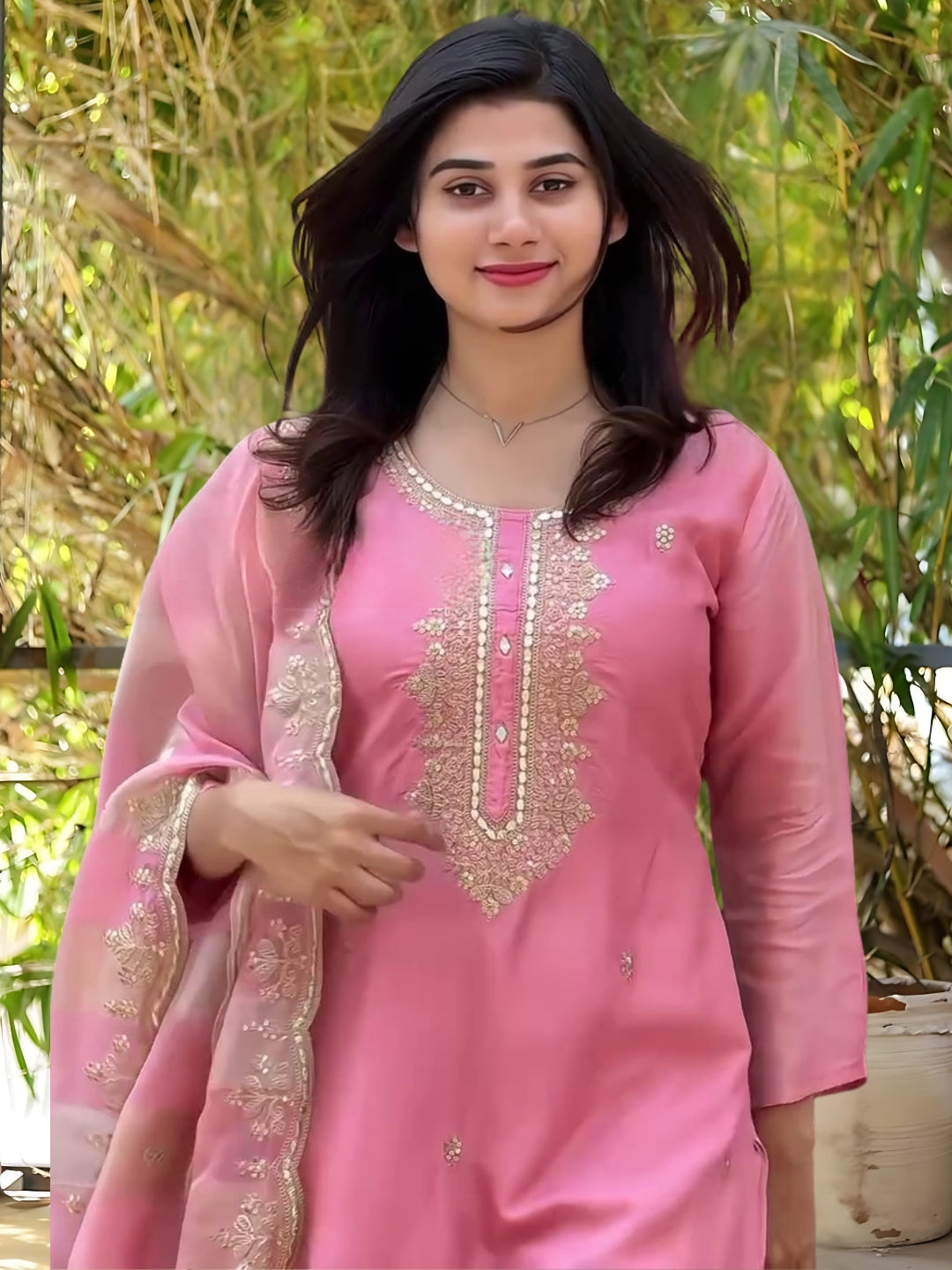 Pink Cotton Blend Elegant Kurta Pant Set With Embroidery Work