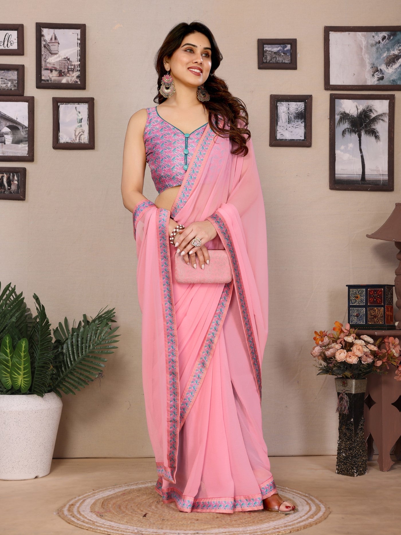 Pink Georgette Saree With Plain Design And Digital Print Blouse