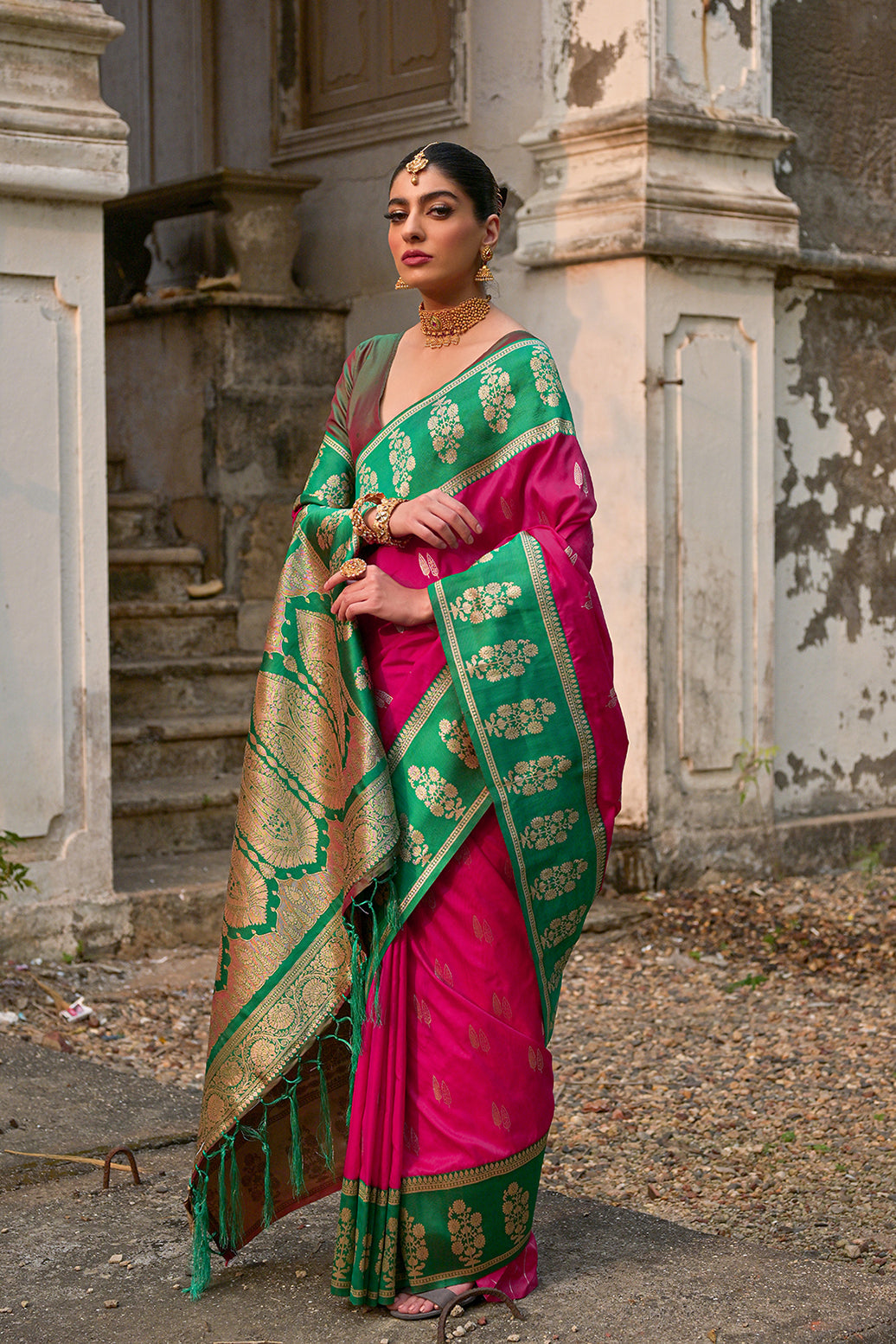 Pink Kanchi Silk Saree with Leaf Design and Contrast Pallu