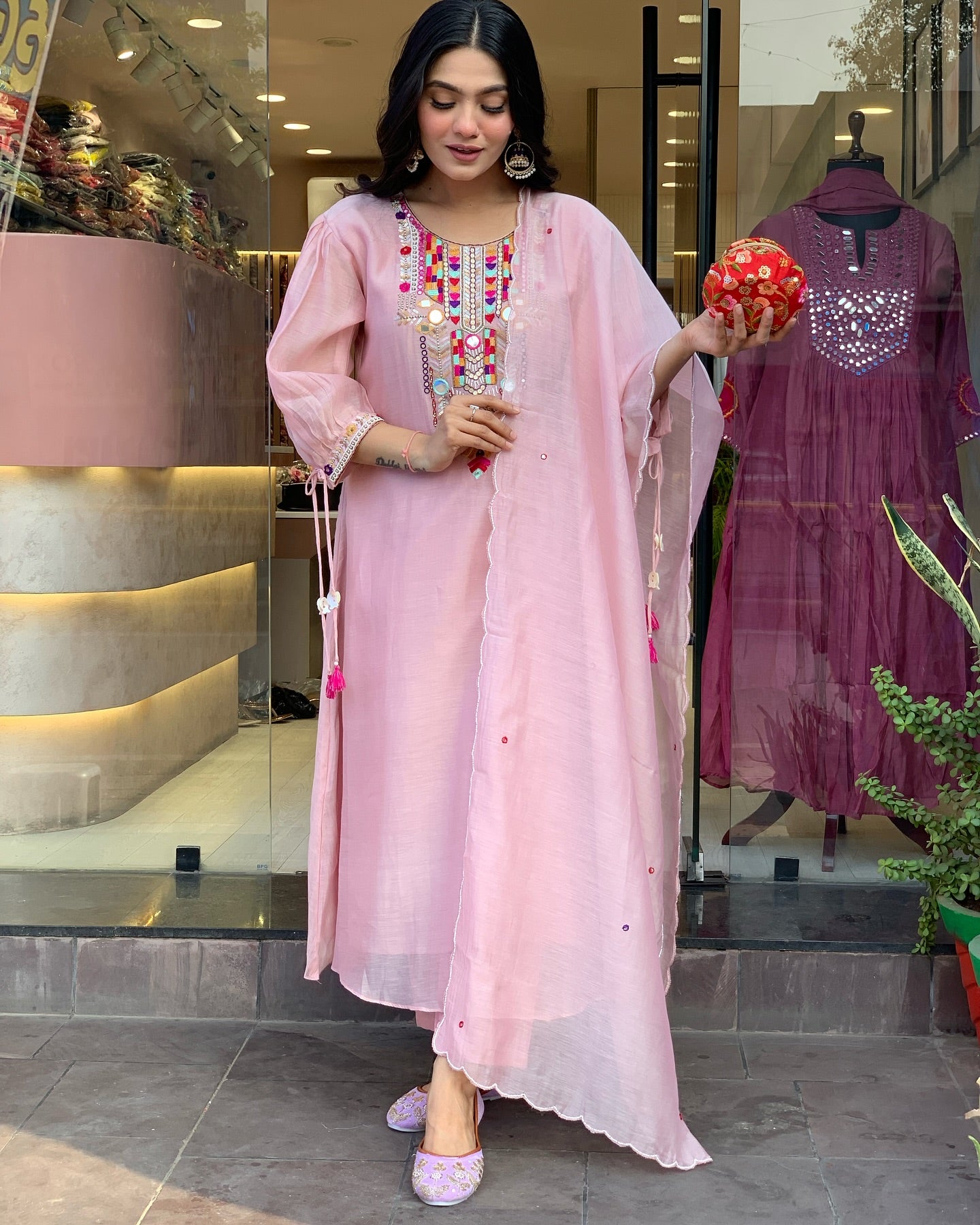 Pink Kurta Pant Set With Heavy Thread Embroidery Work