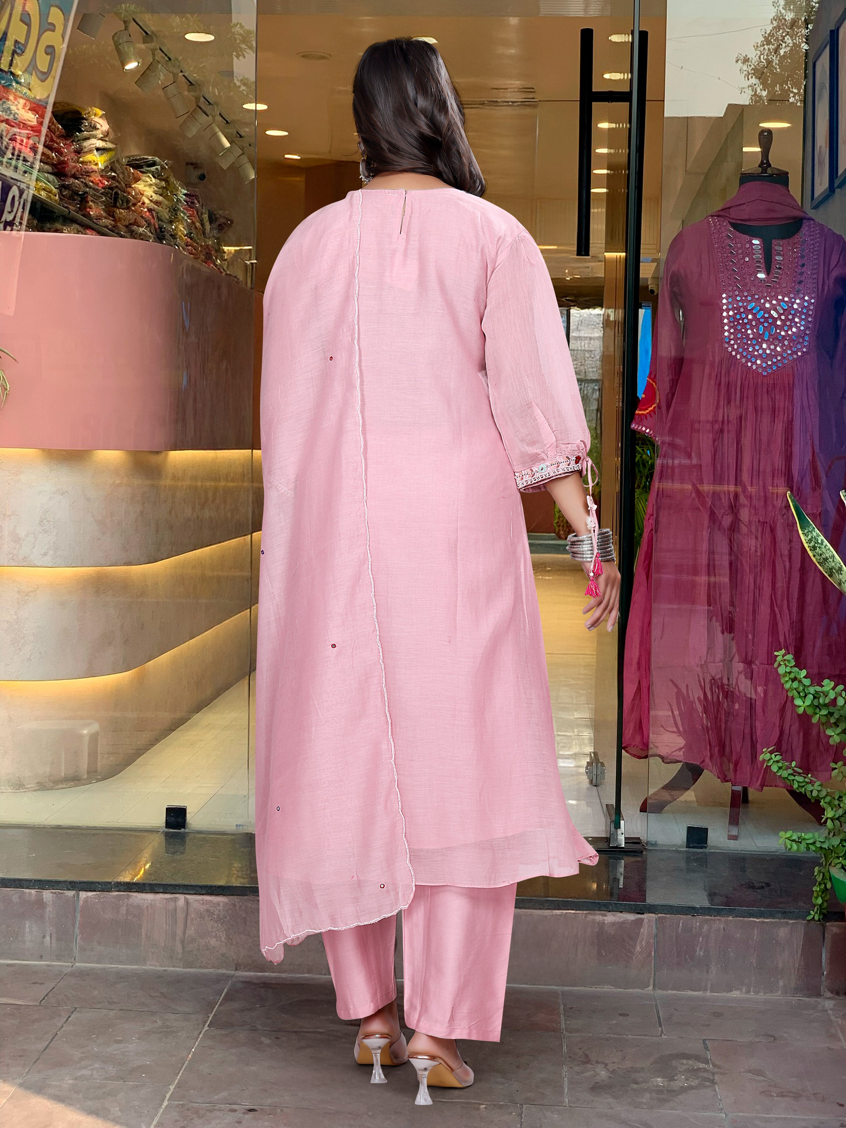 Pink Kurta Pant Set With Heavy Thread Embroidery Work