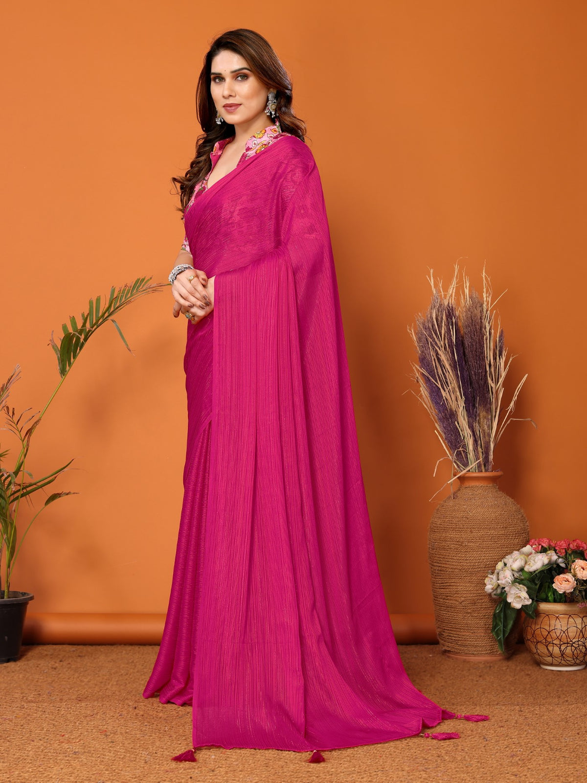 Pink Polyester Zari Saree With Plain Saree With Kalamkari Print Blouse