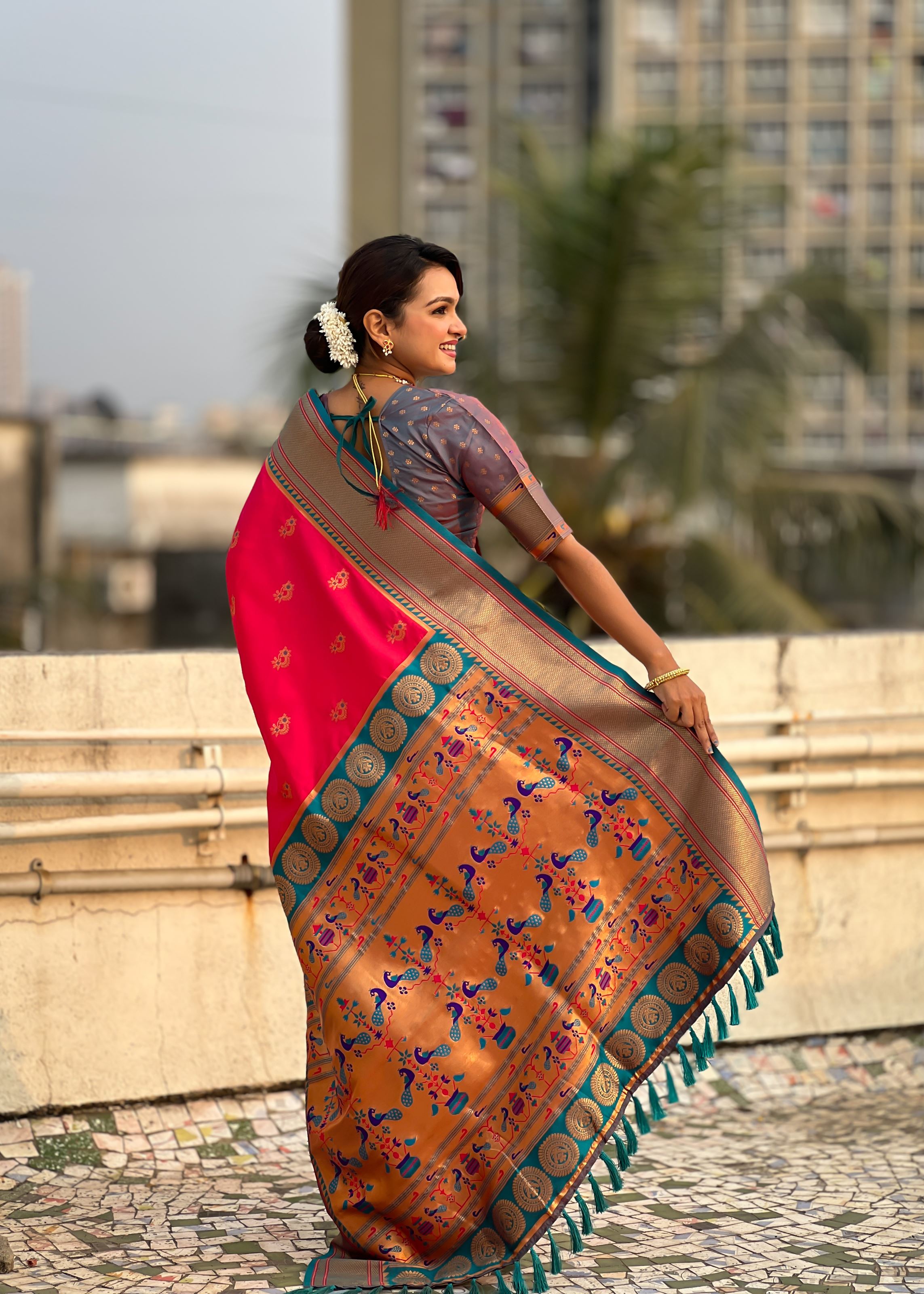 Pink Silk Blend Paithani Saree With Woven Work