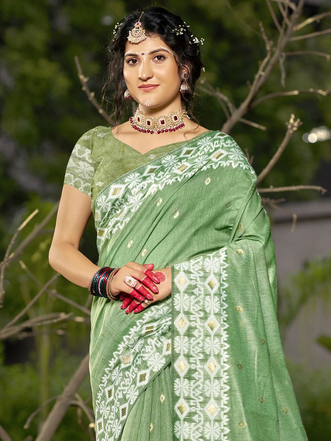Pista Green Blended Linen Cotton Saree