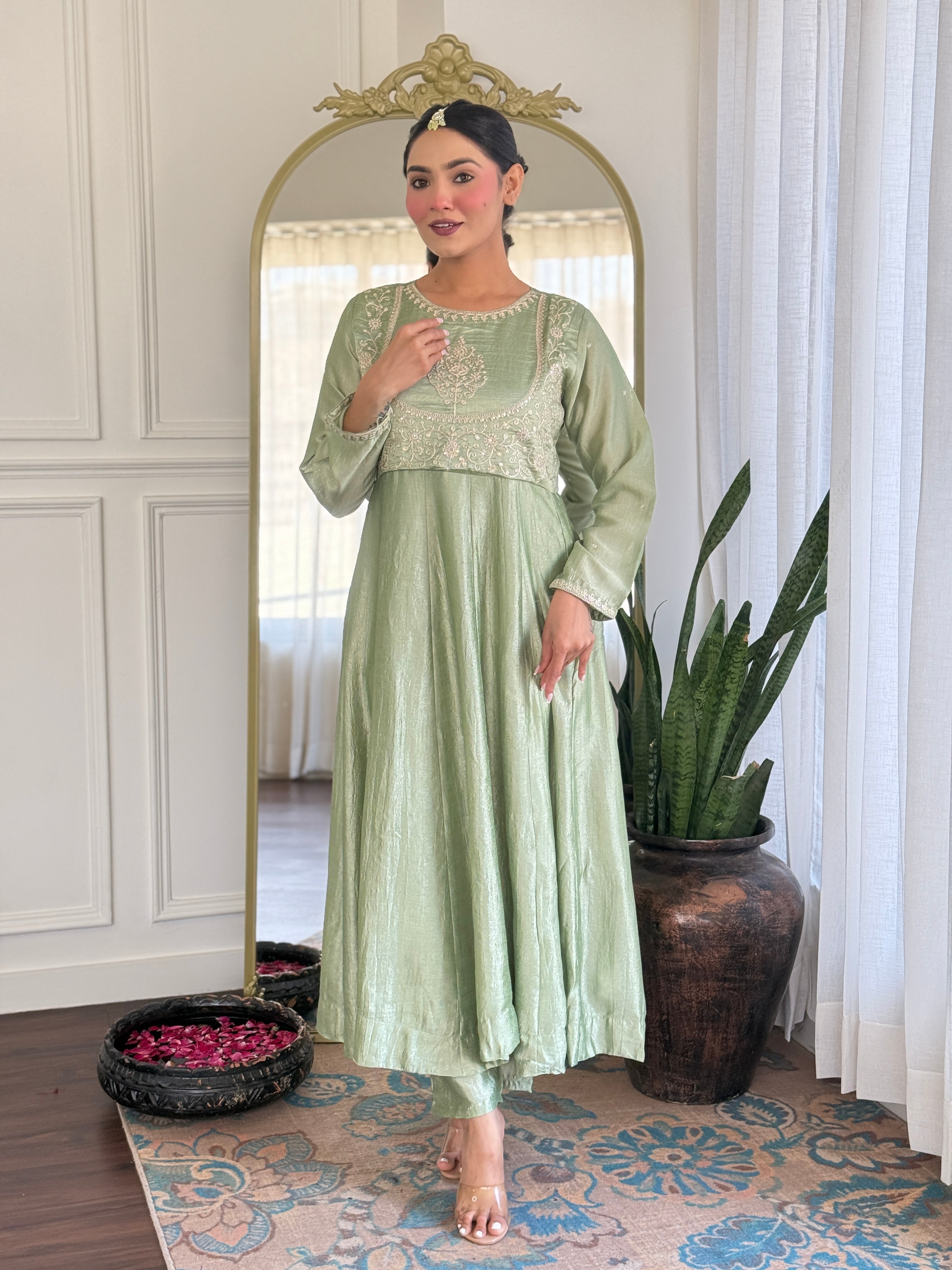 Pista Kurta Pant Set With Heavy Thread Embroidery Sequins Work
