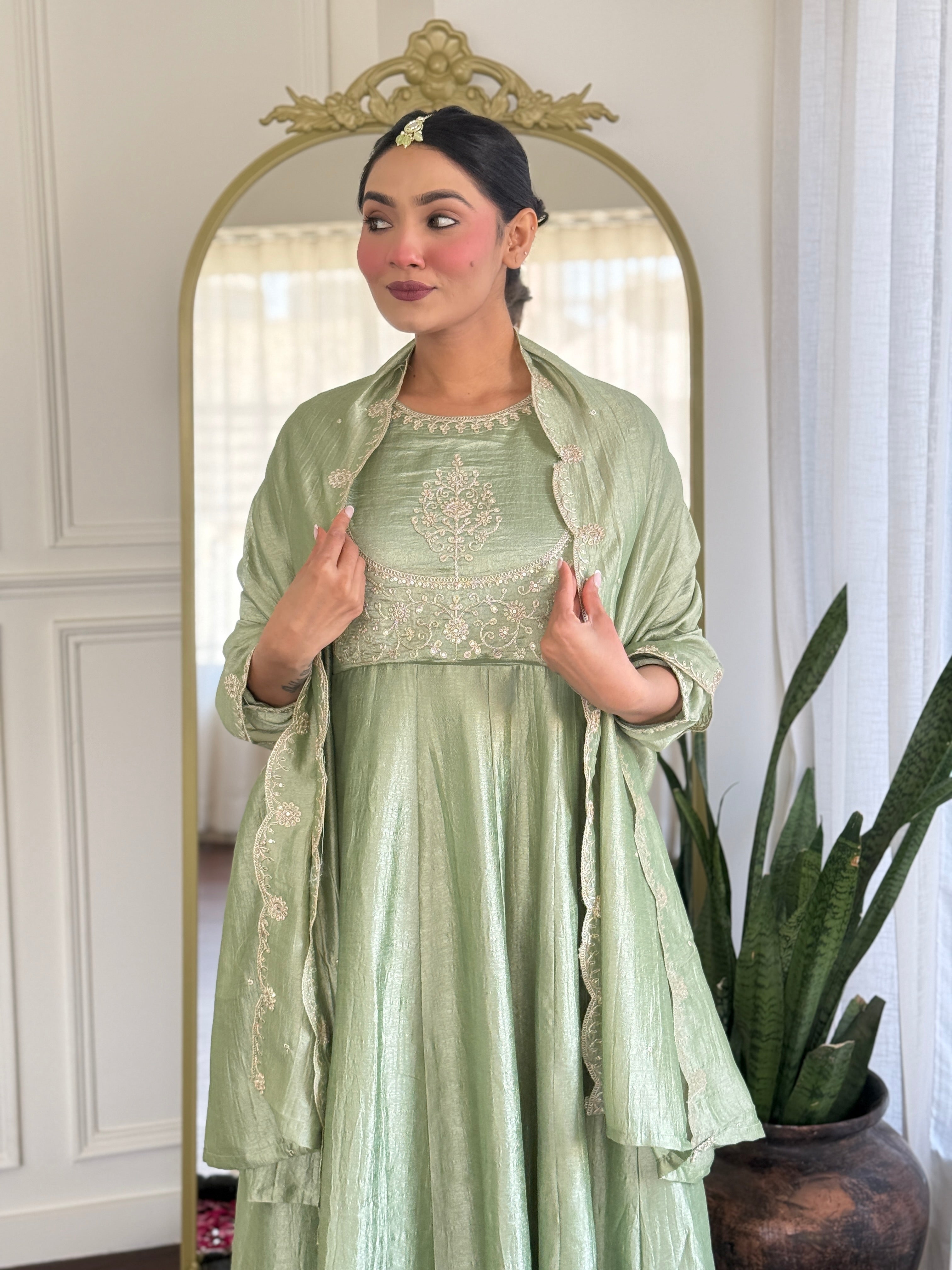 Pista Kurta Pant Set With Heavy Thread Embroidery Sequins Work