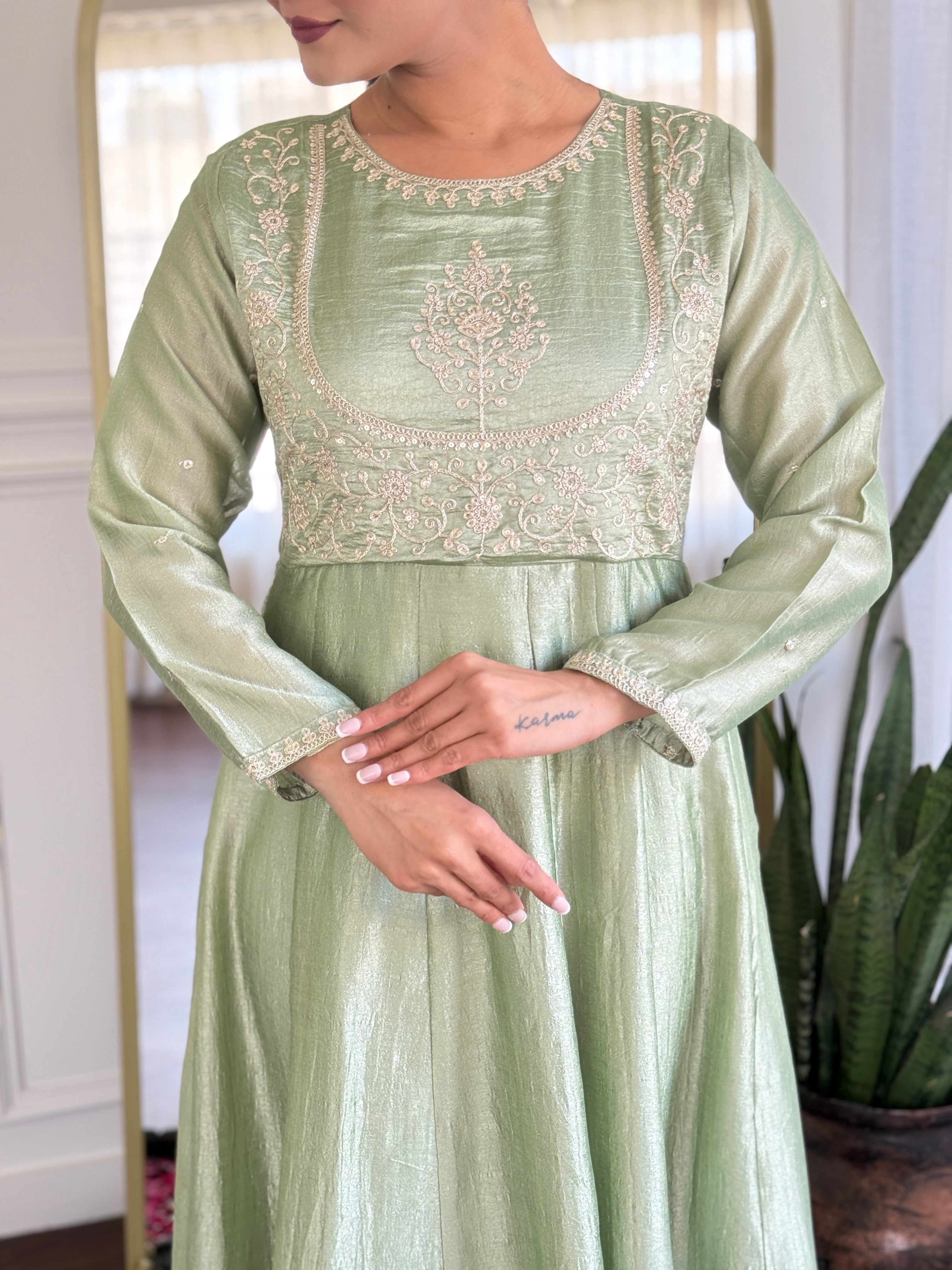 Pista Kurta Pant Set With Heavy Thread Embroidery Sequins Work