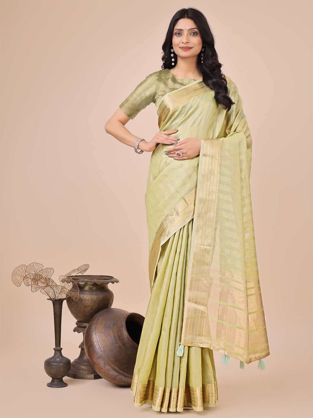 Pista Organza Woven Designer Traditonal Wear Saree