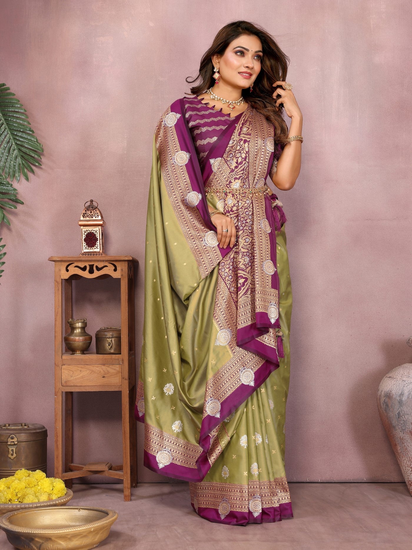 Pista Silk Sarees Saree With Traditional Weaving