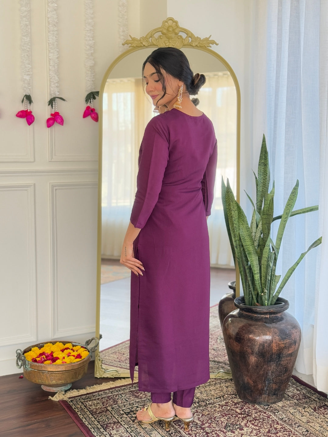 Purple Chanderi Viscose Elegant Kurta Pant Set With Embroidery Work