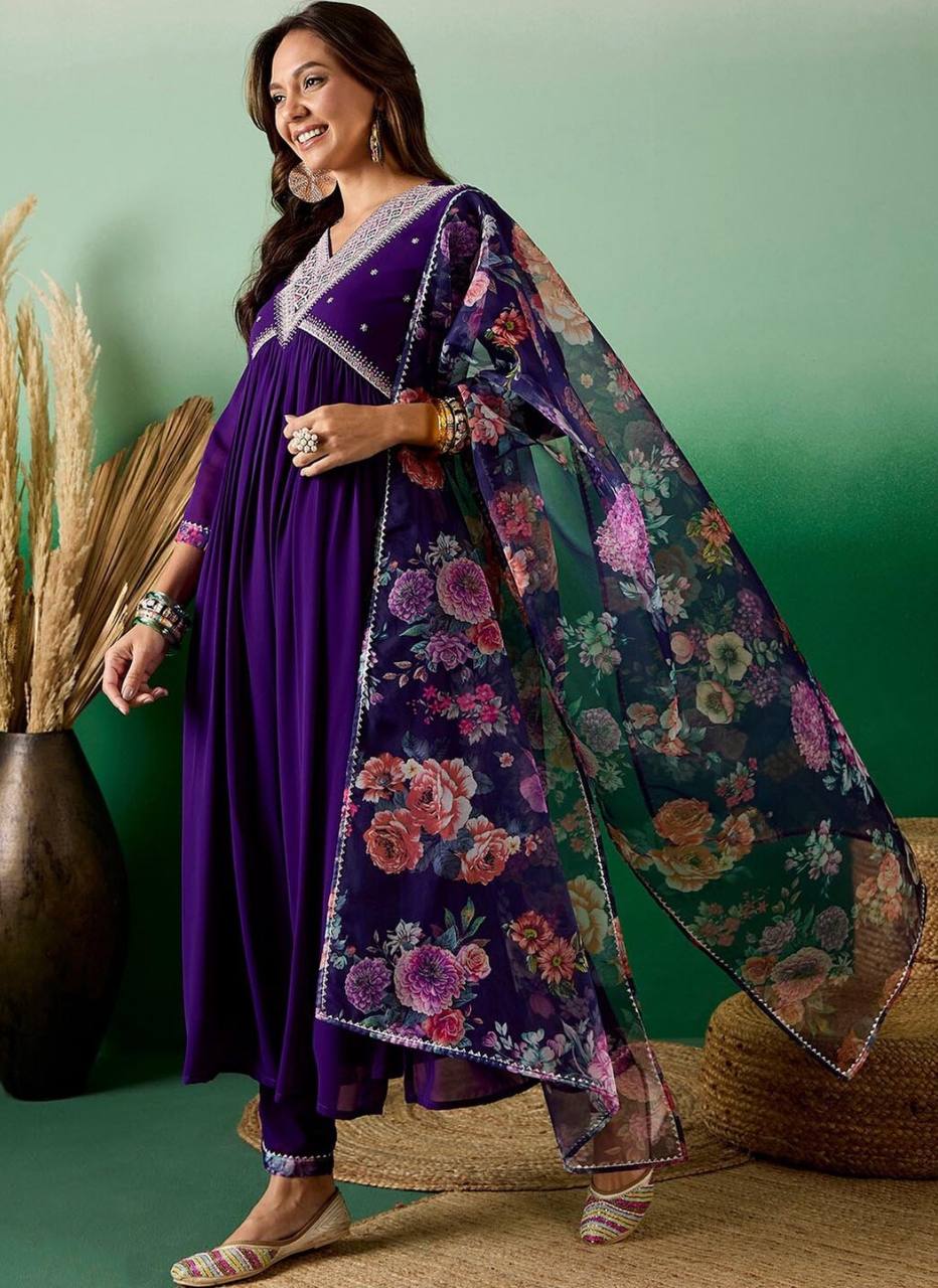 Purple Georgette Kurta Pant With Embroidery Work And Printed Dupatta