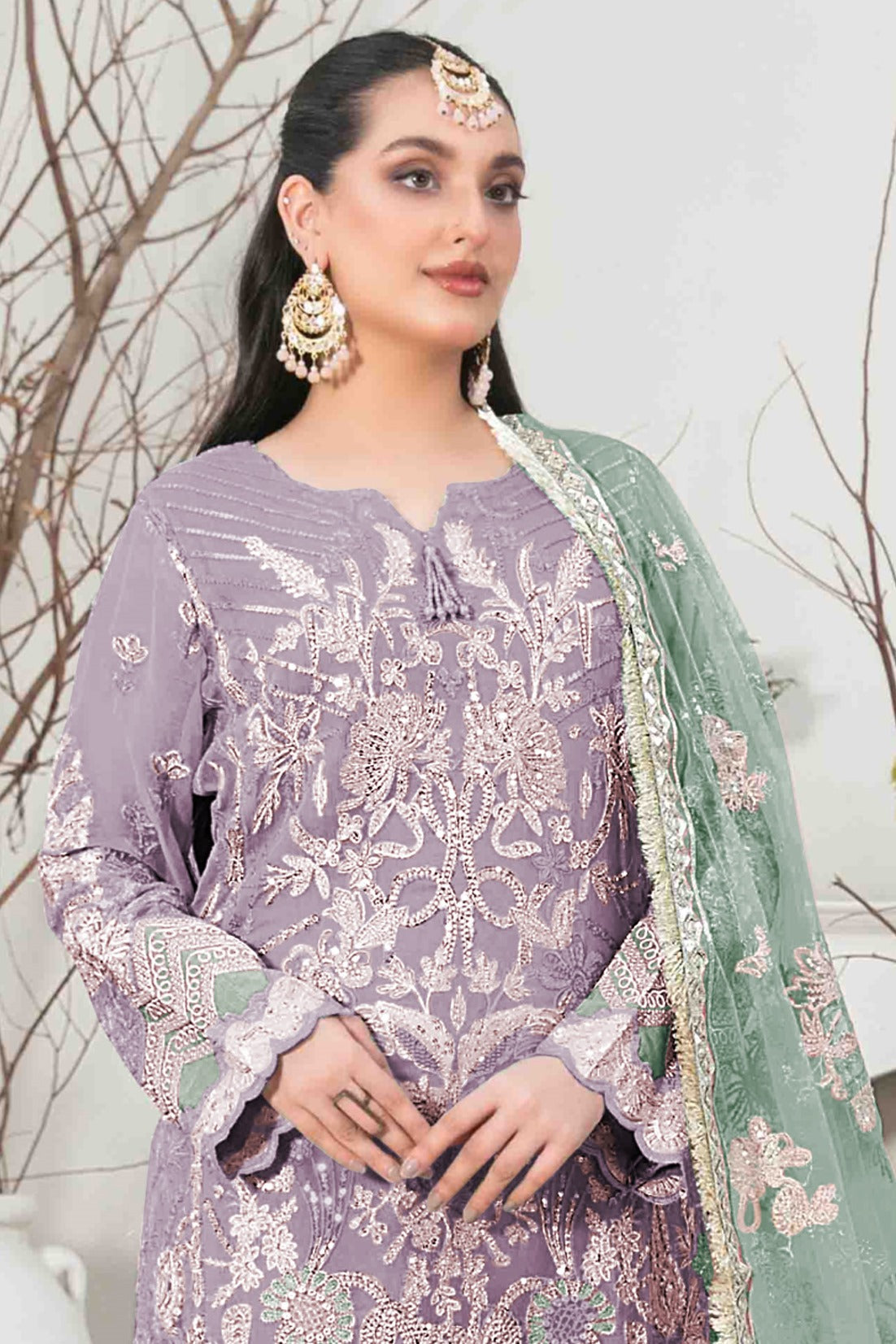 Purple Pakistani Salwar Suit With Heavy Embroidery Work
