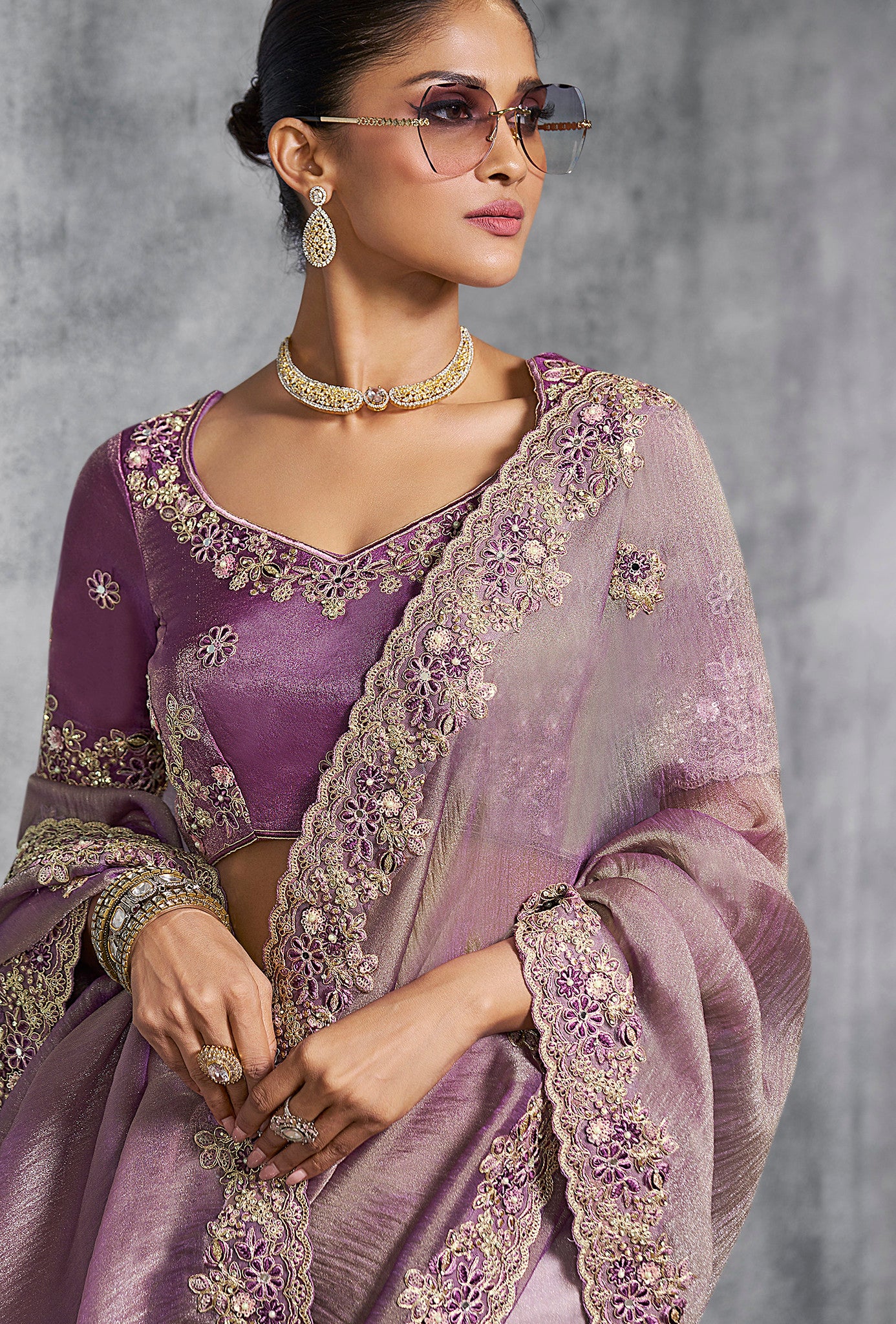 Purple Saree With  Thread Embroidery Work ,Hand-Finished Stone & Mirror work With Embroidery Blouse