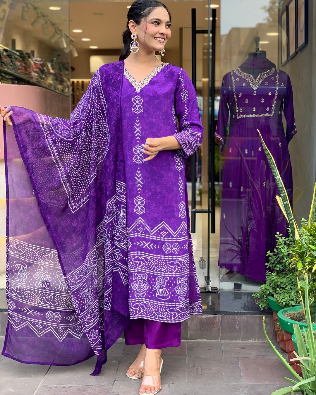 Purple Silk Blend Elegant Kurta Pant Set With Print