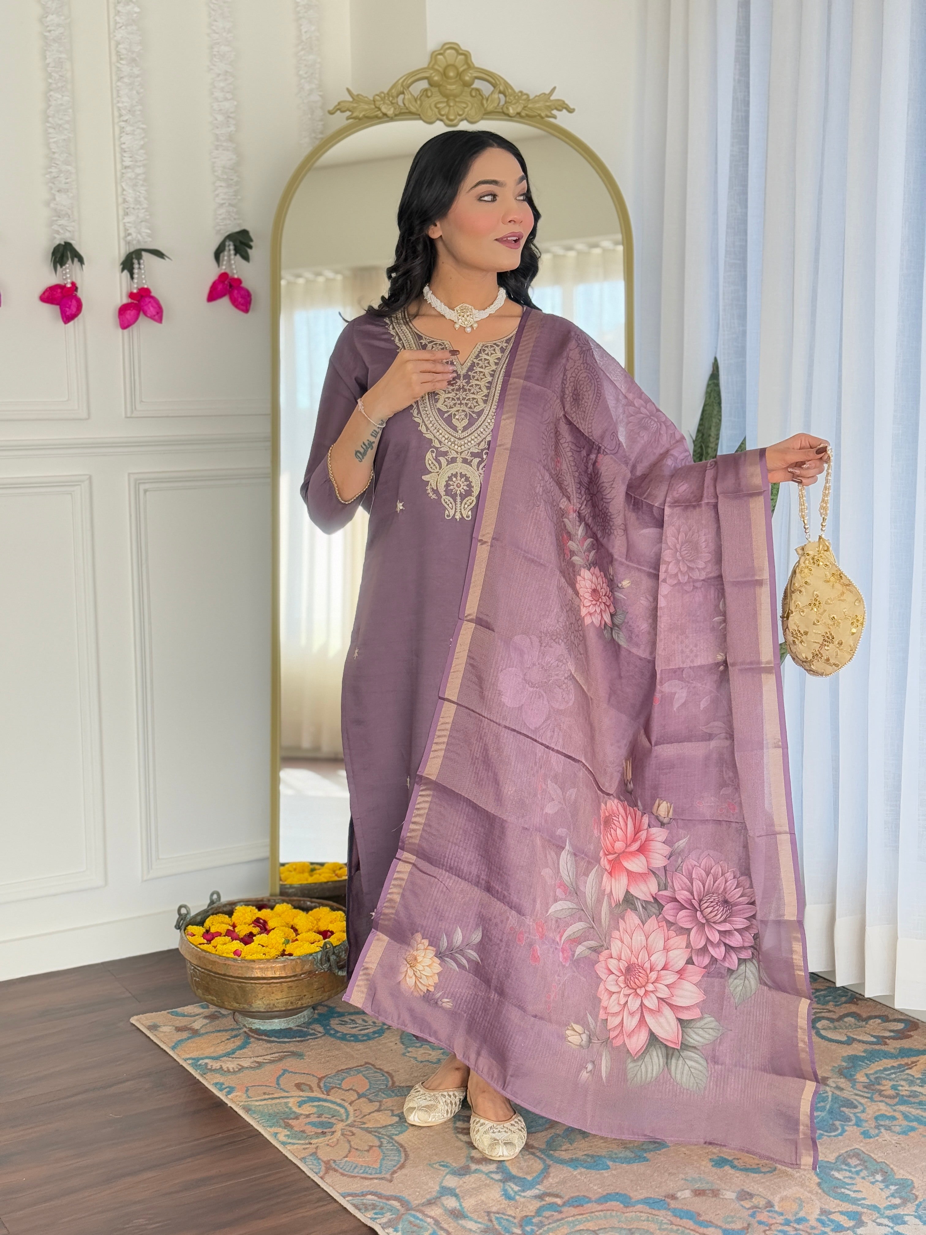 Purple Viscose Elegant Kurta Pant Set With Embroidery Work