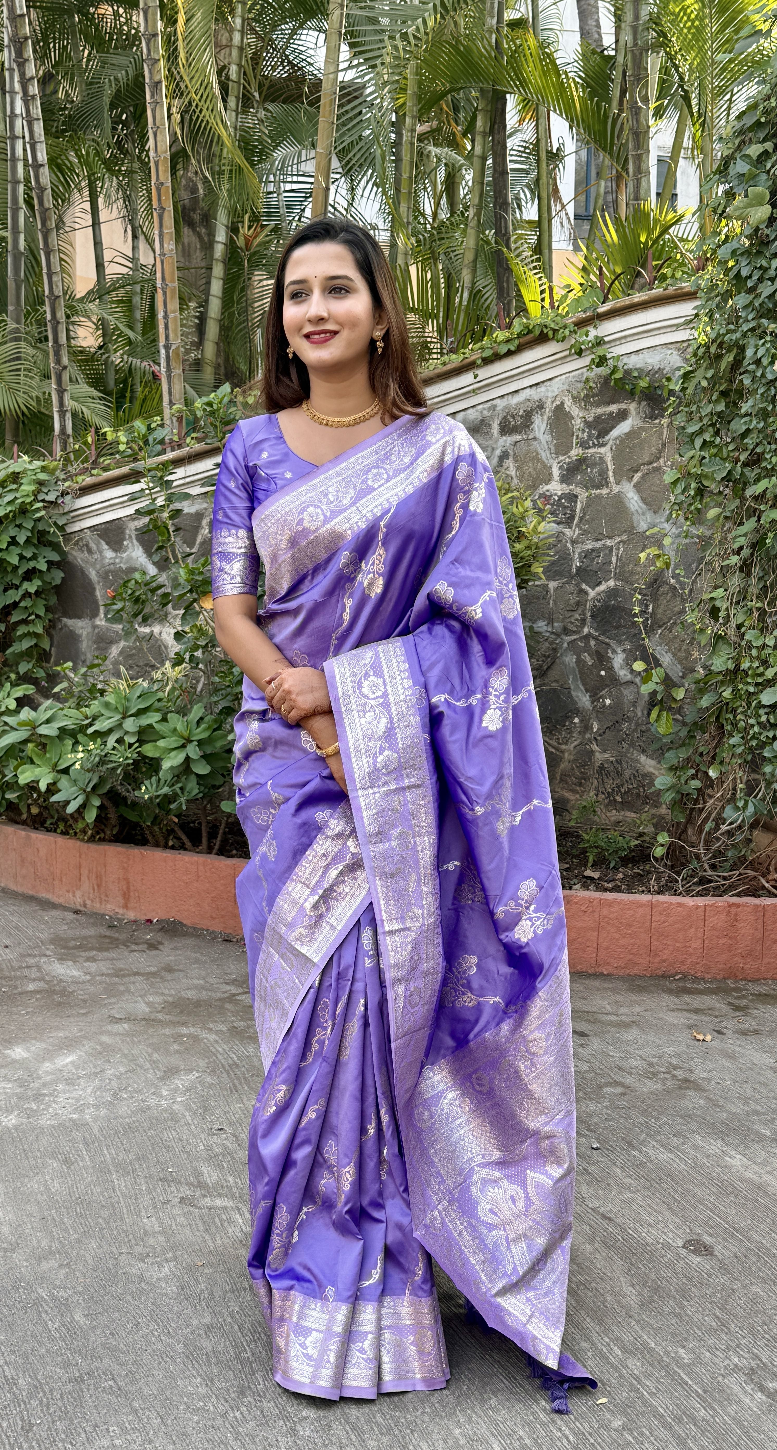 Purple Woven Jacquard Jari Designer Banarasi Silk Festive Ceremonial Saree