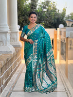 Rama Banarasi Silk Saree With Woven Jacquard Designer Partywear Saree