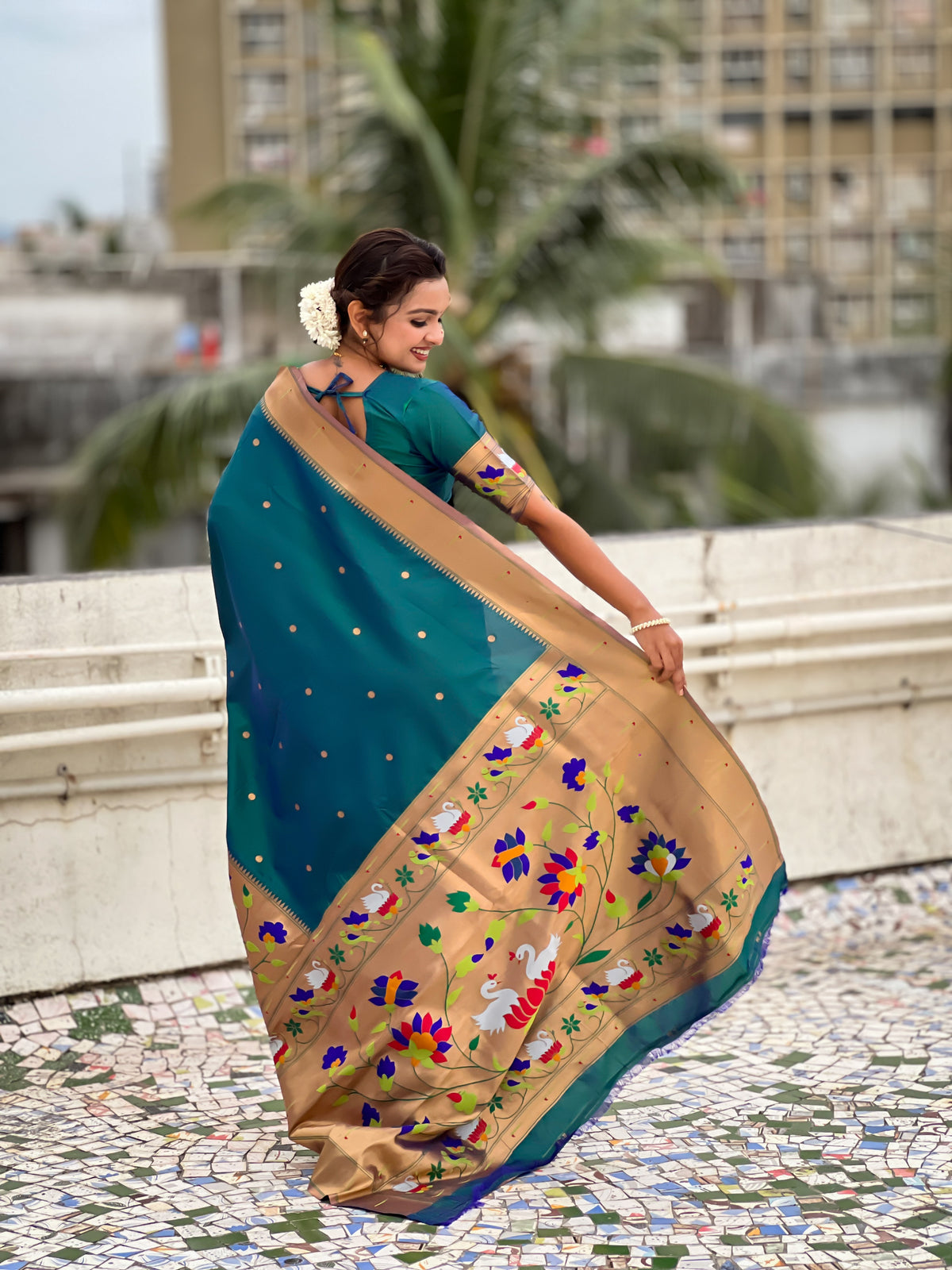 Rama Beautiful Woven Meenakari Polka Designer Paithani Silk Ethnic Graceful Saree
