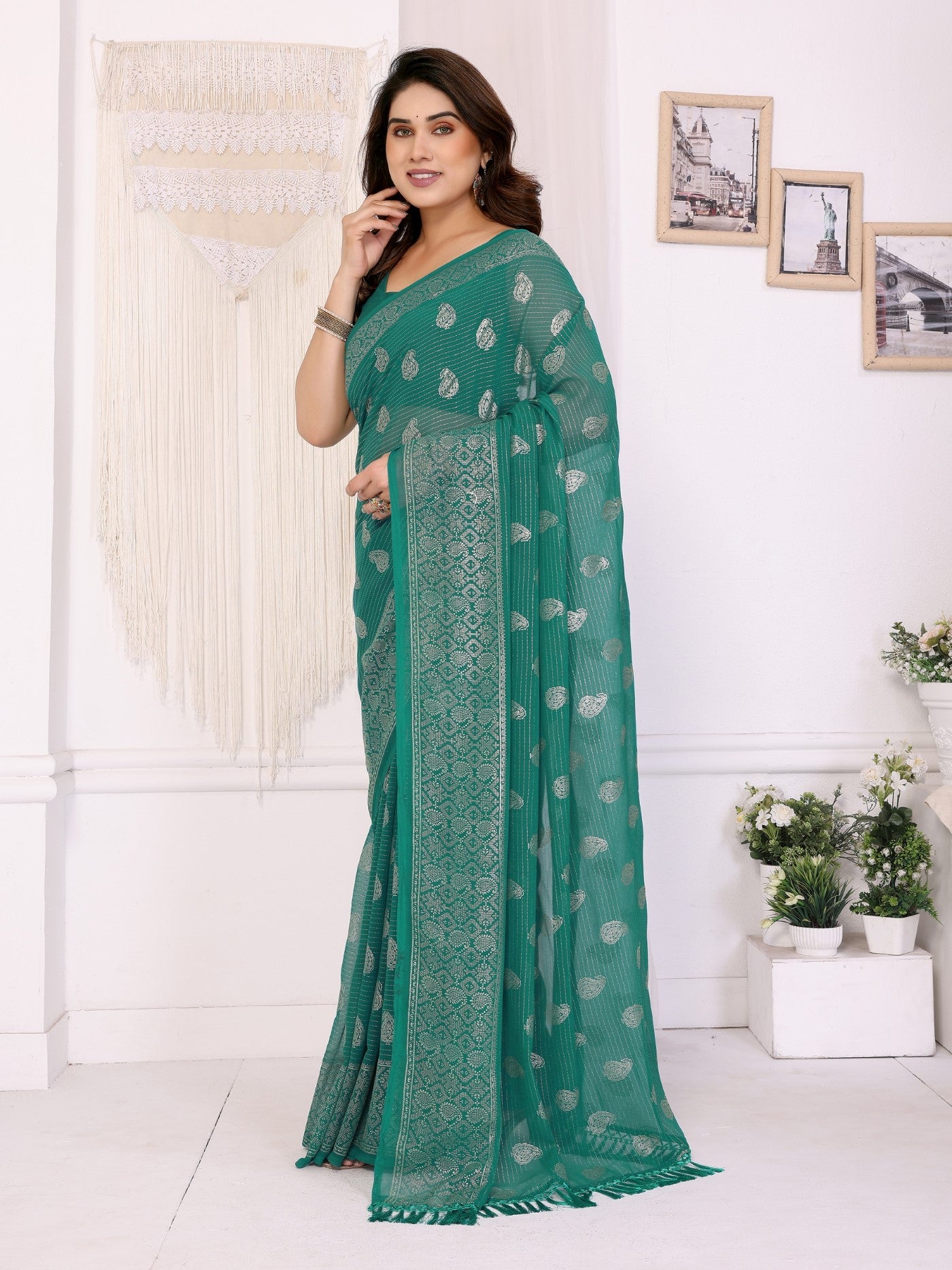 Rama Georgette Saree With Foil Work And Designer Lace Border