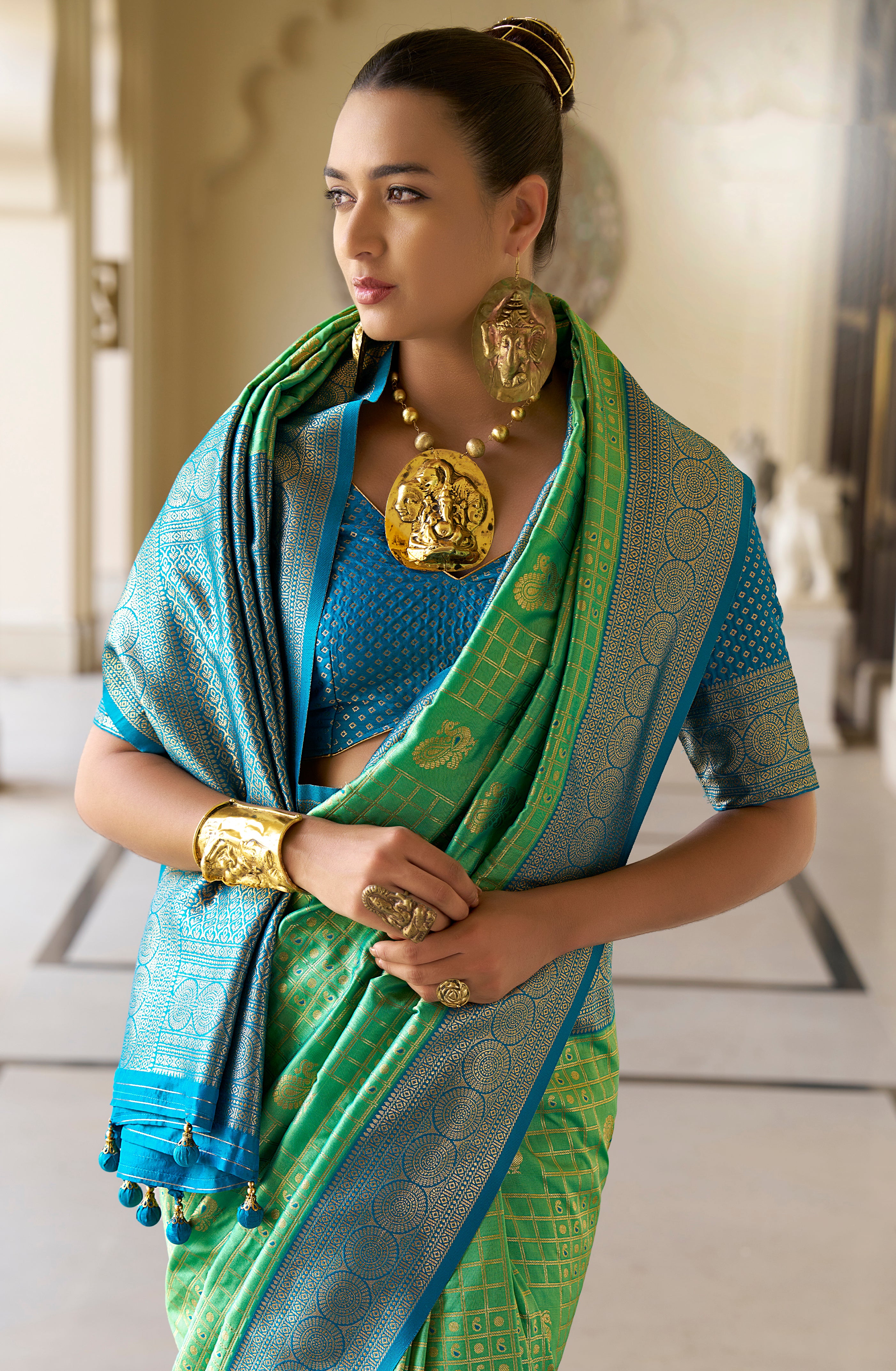 Rama Green Saree With Jacquard Woven Work