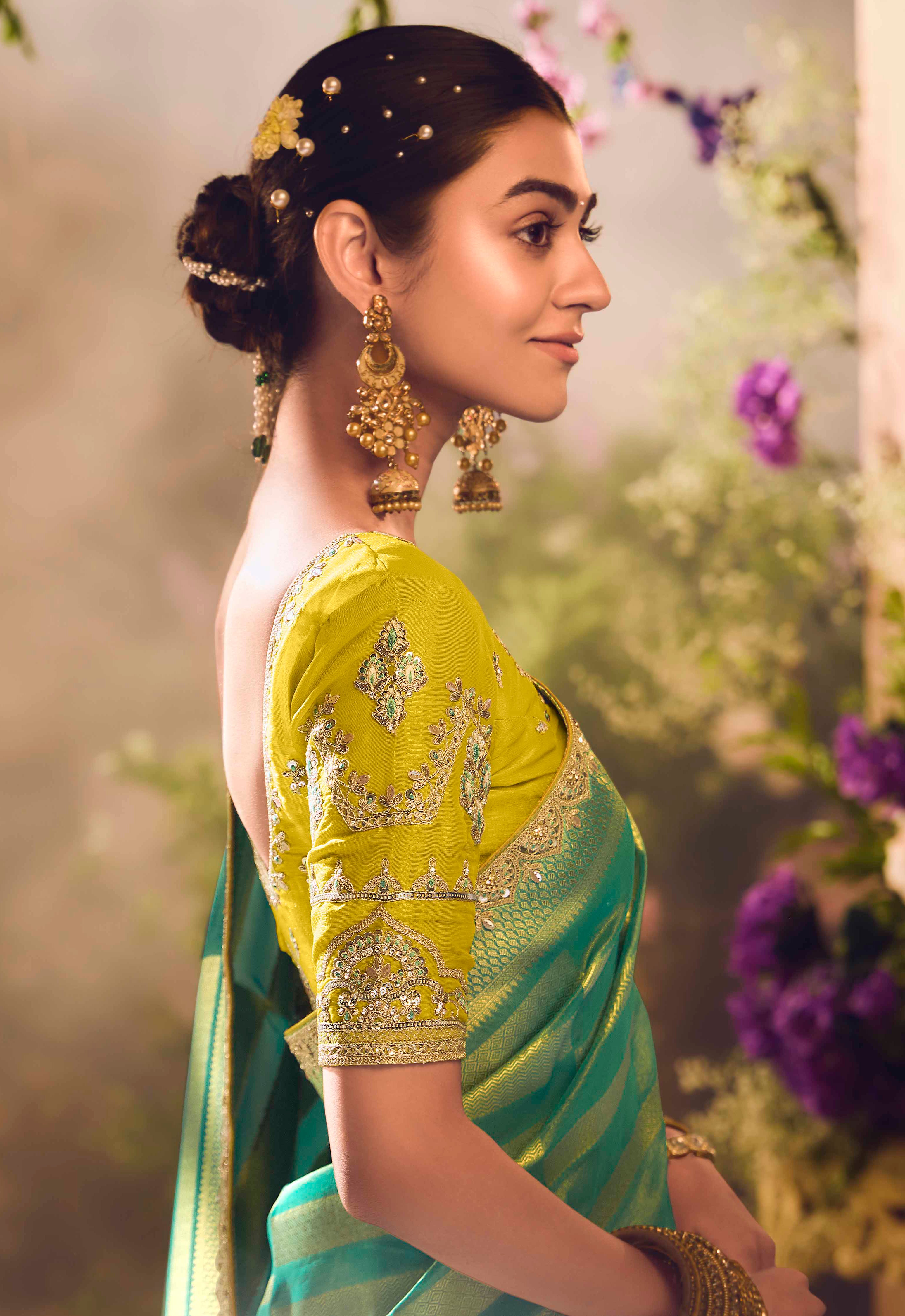 Rama Green Saree With  Jacquard Woven Work with Embroidered Lace Border